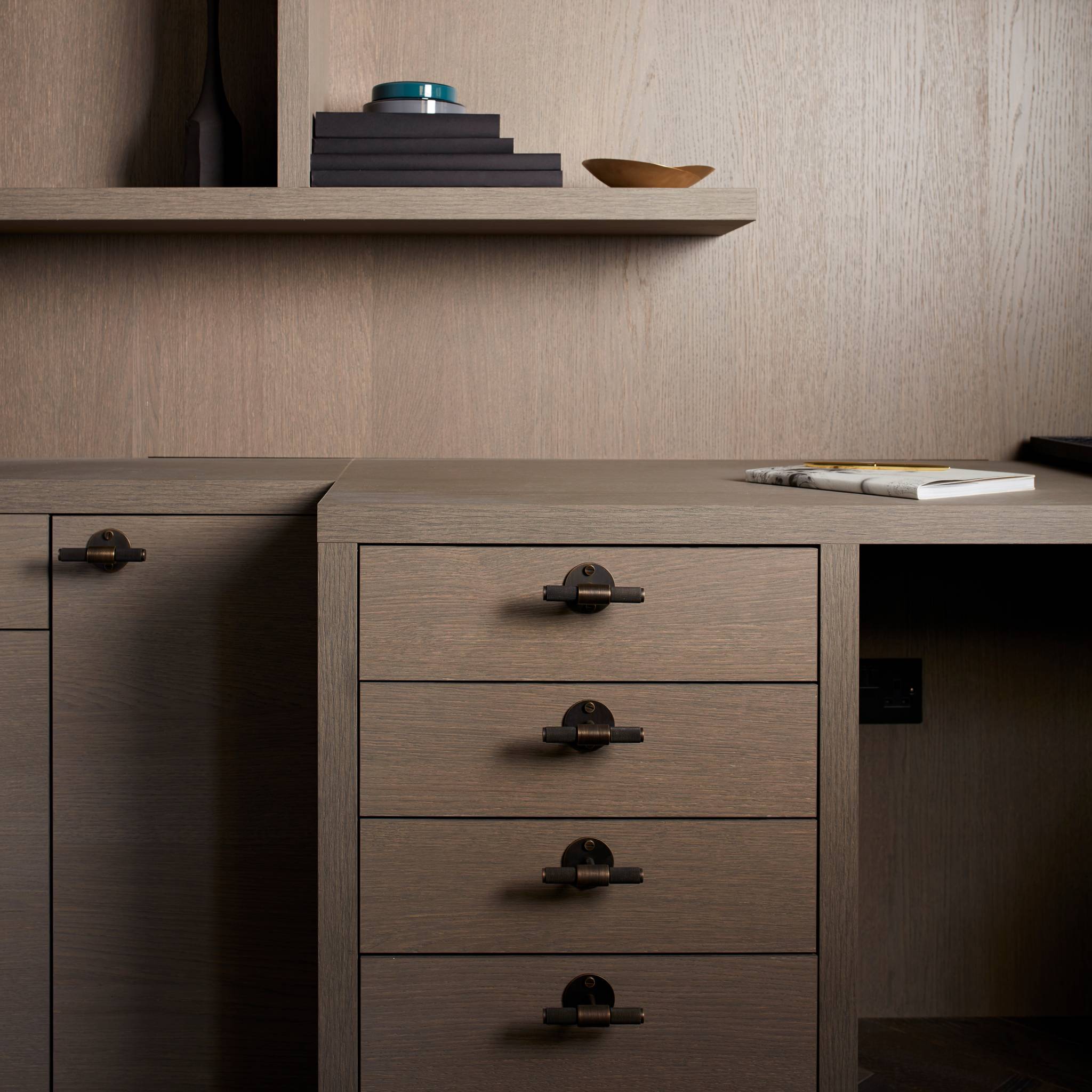 T-BAR / PLATE / CROSS