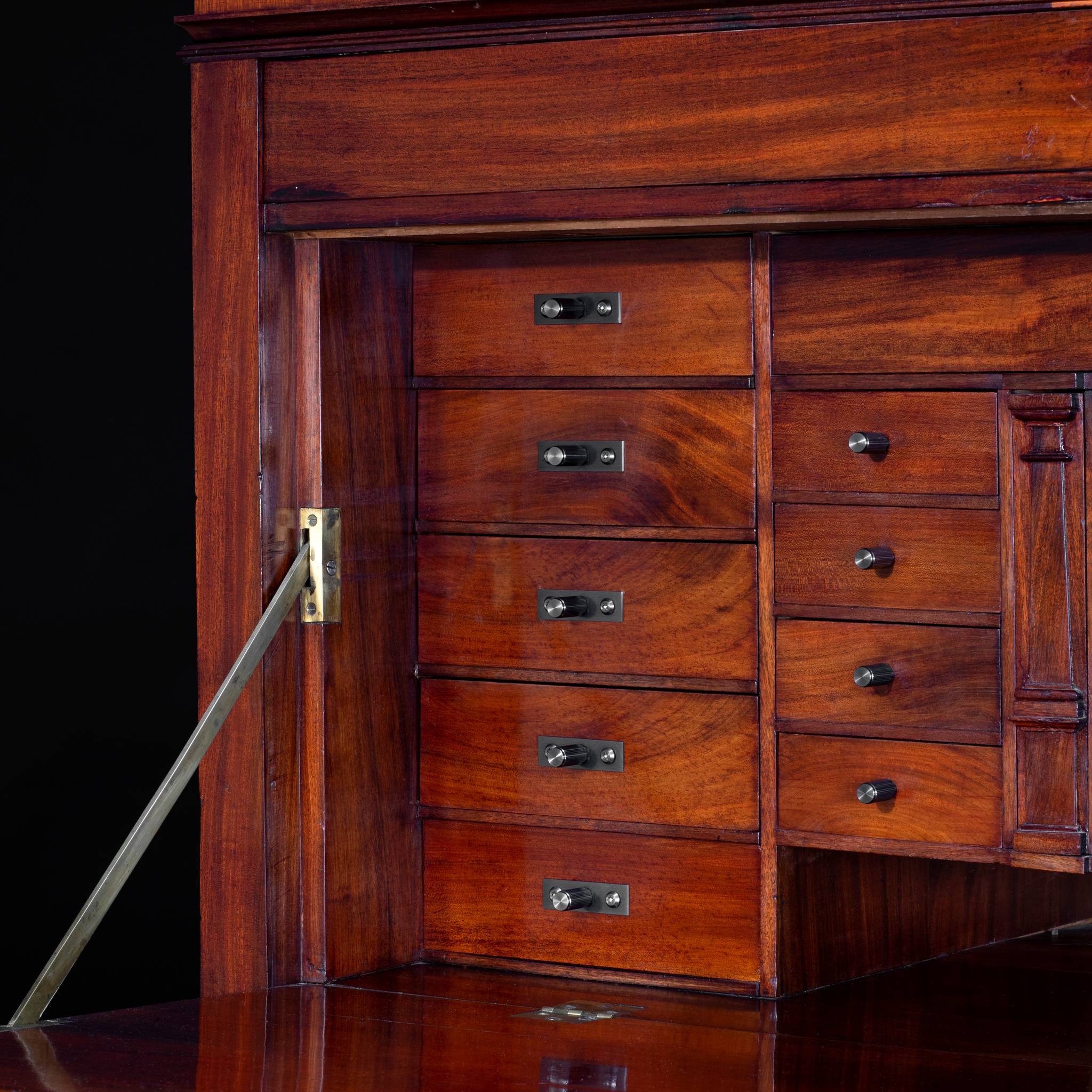 FURNITURE KNOB / PLATE / LINEAR