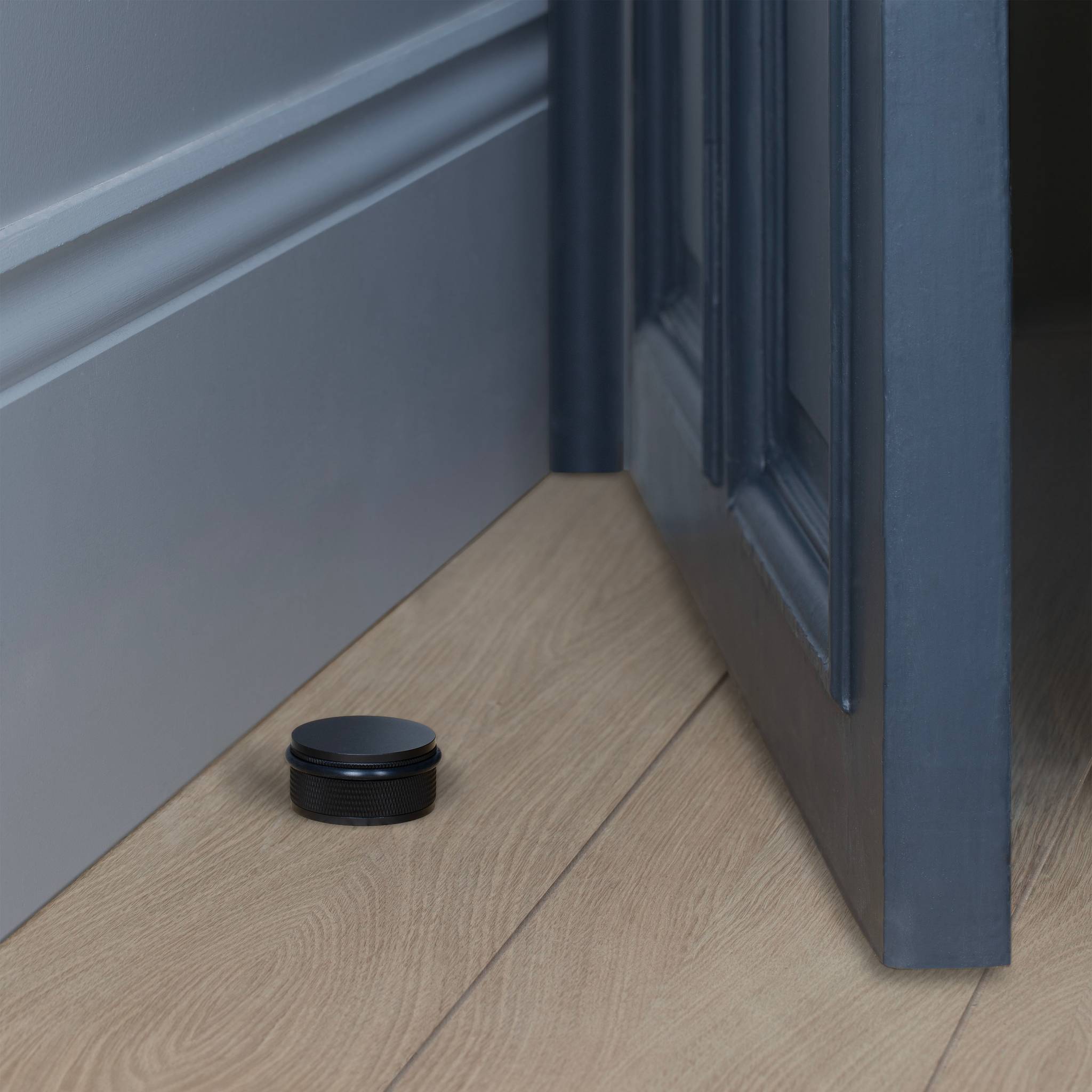 DOOR STOP / FLOOR / CROSS