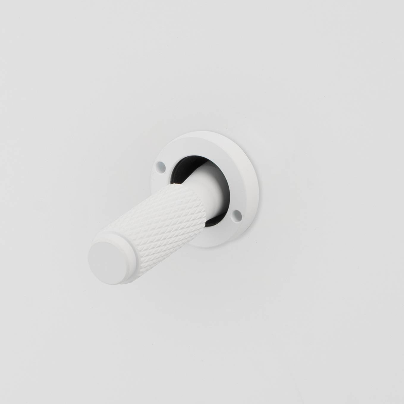 #Finish_WHITE