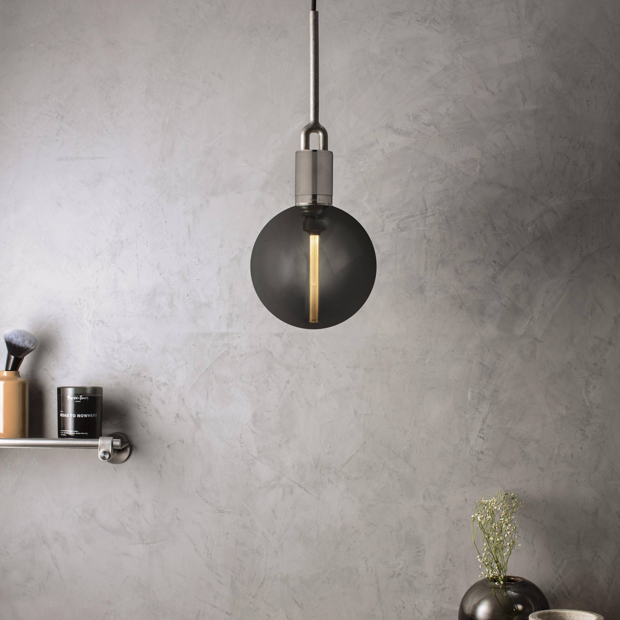 FORKED PENDANT / LINEAR / GLOBE / SMOKED / MEDIUM