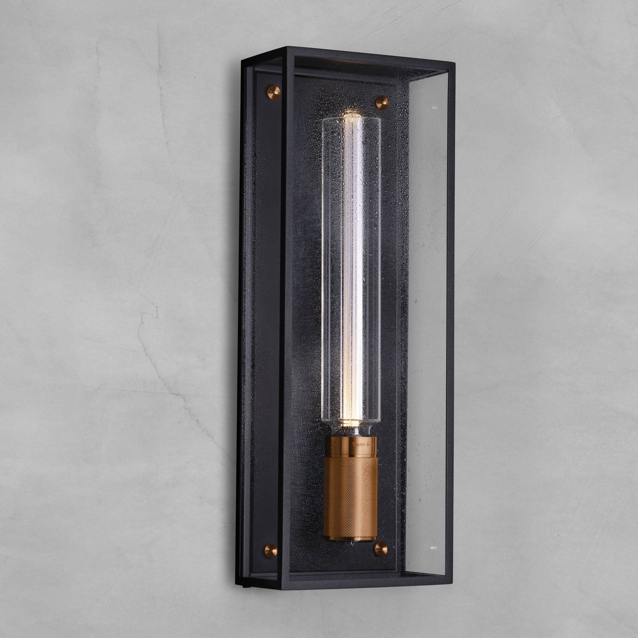 CAGED WET / WALL / CROSS / LARGE