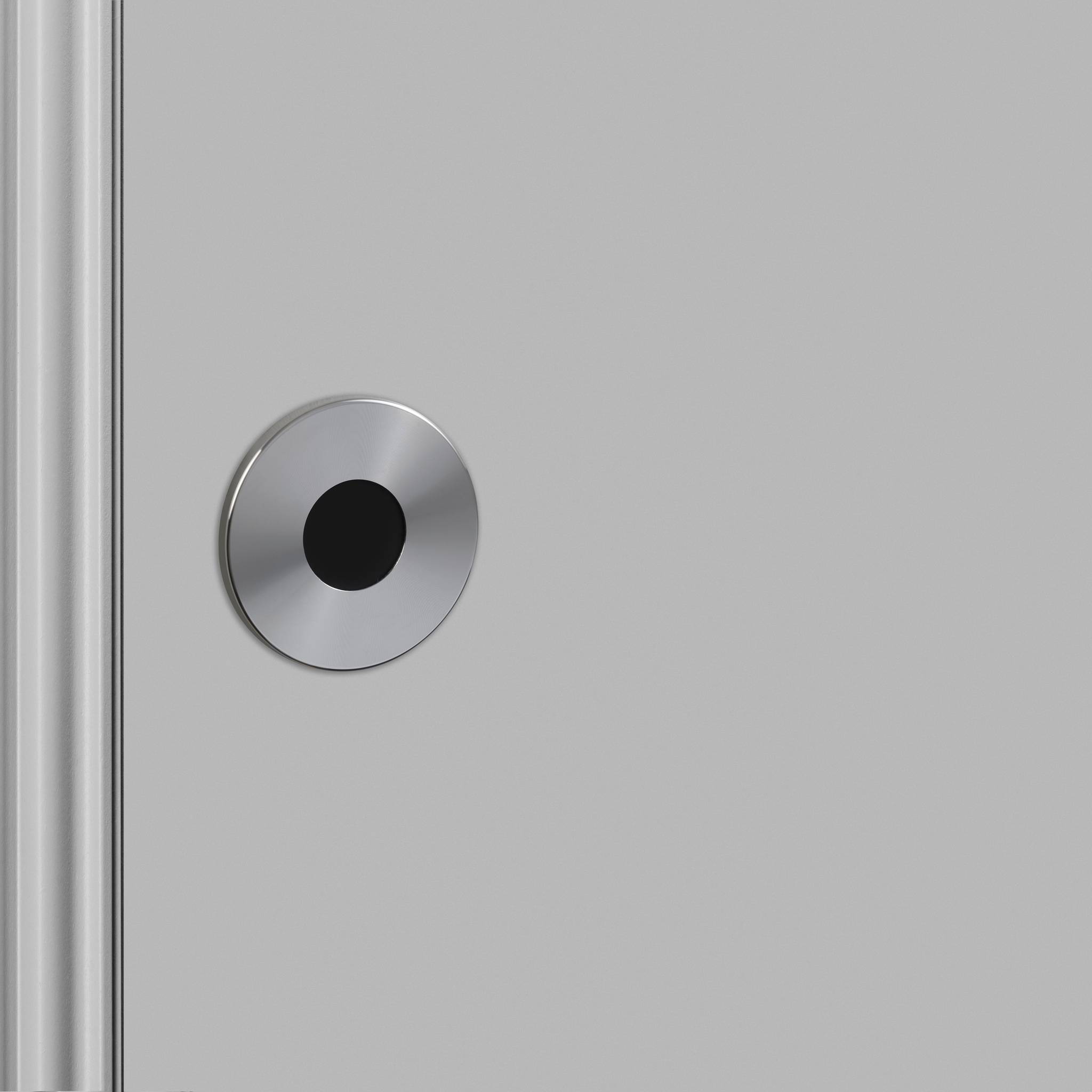 ESCUTCHEON PLATE / SWISS