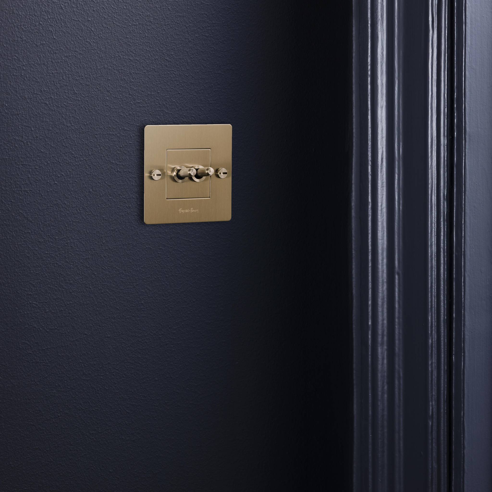 1G DOUBLE TOGGLE / WITH LOGO