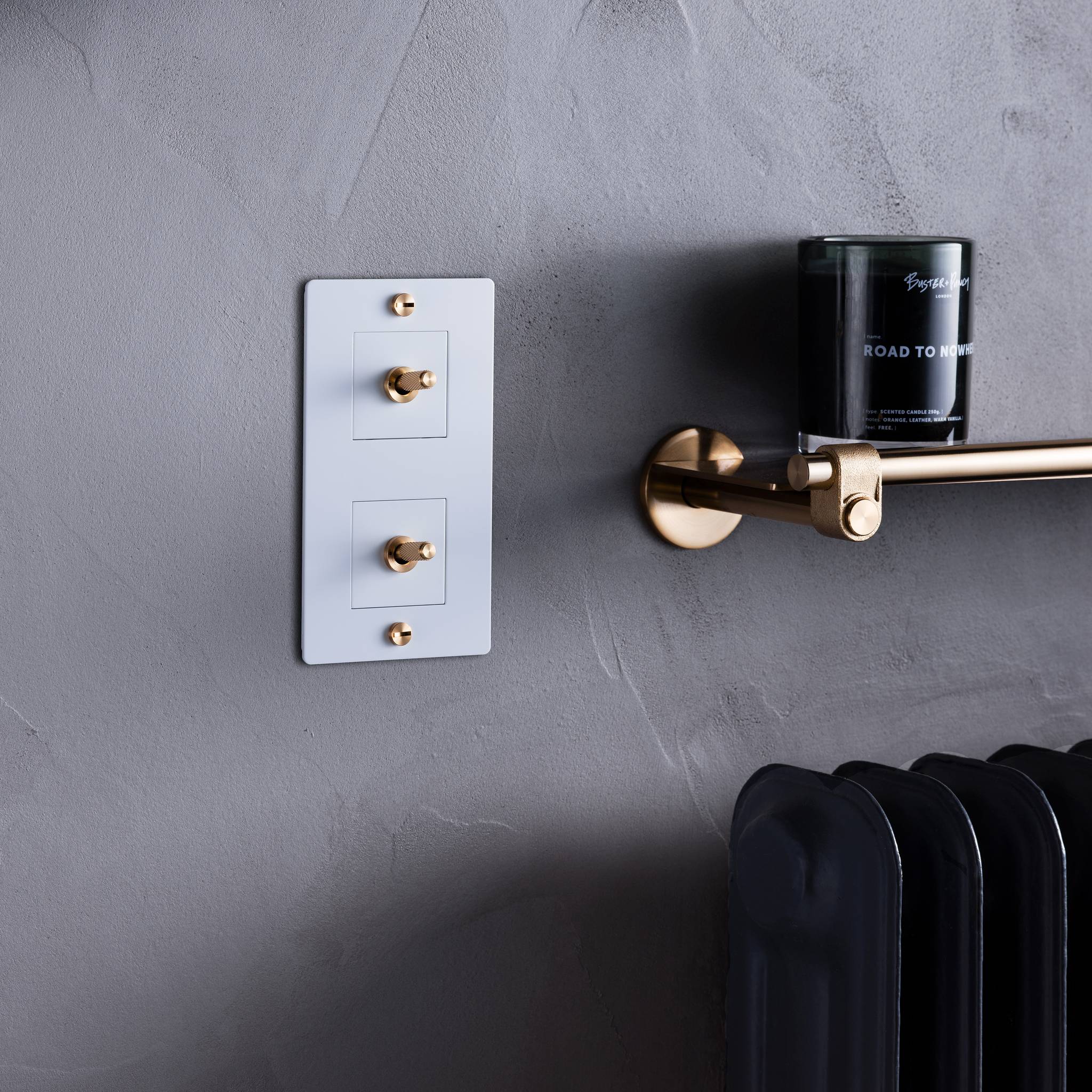 2G WALL PLATE / VERTICAL / WITH INFILLS / WITHOUT LOGO