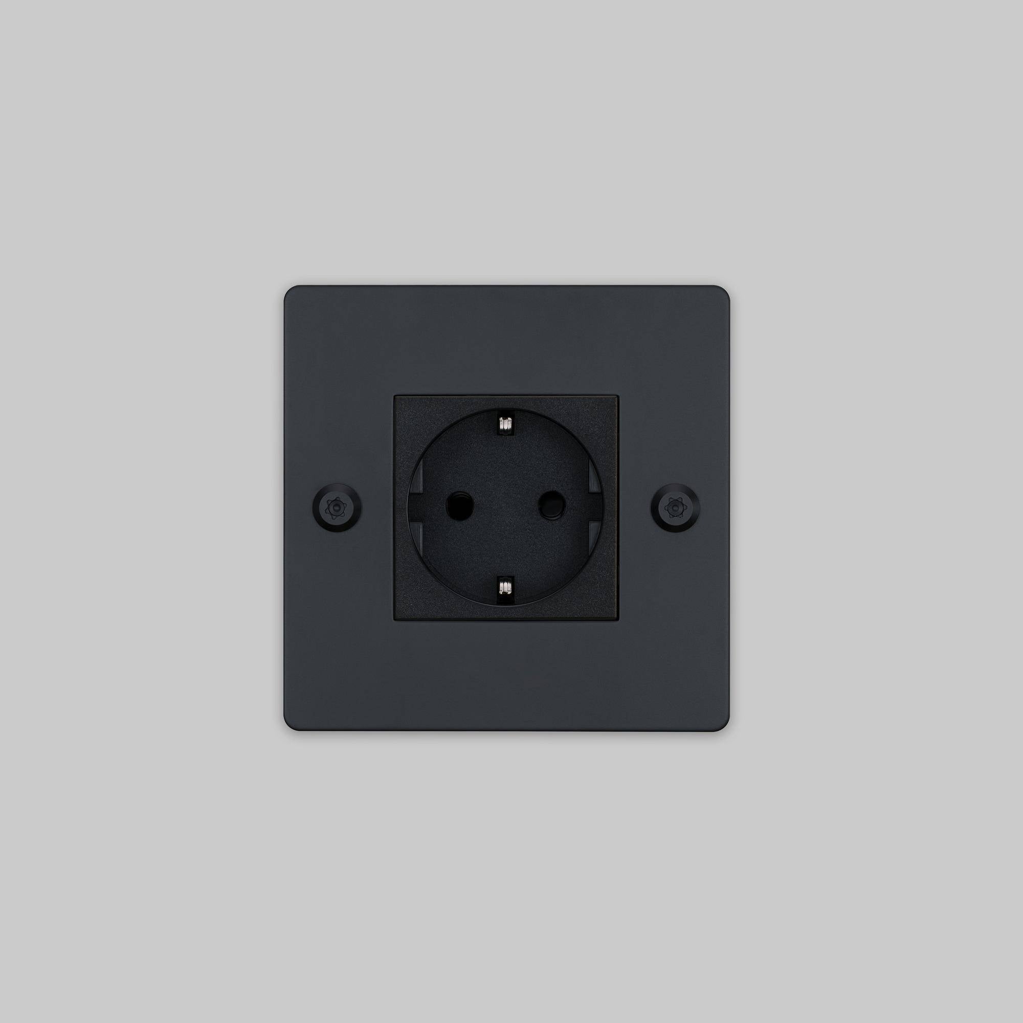 1G SOCKET / SCHUKO TYPE F / LINEAR / WITHOUT LOGO