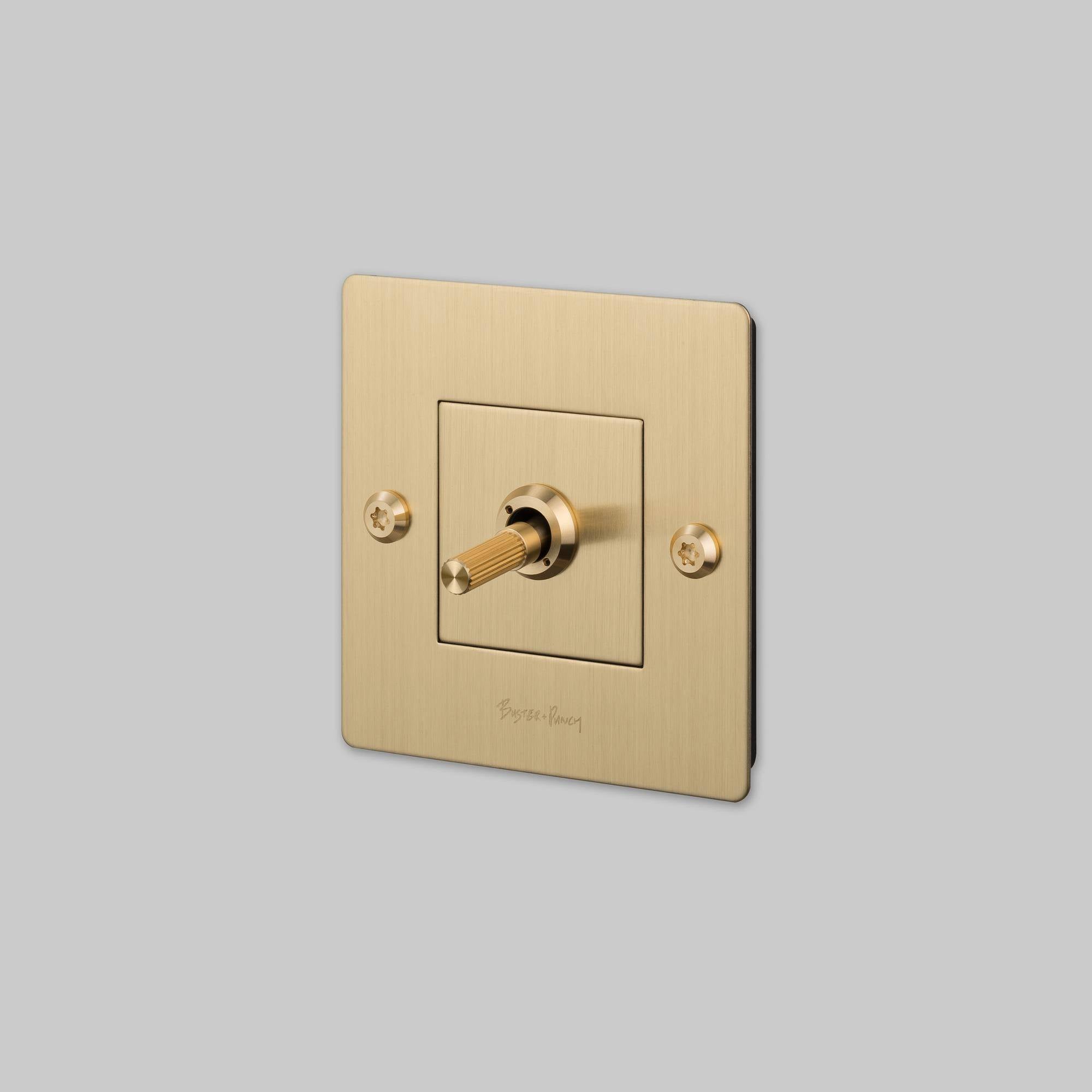 1G TOGGLE / LINEAR / WITH LOGO