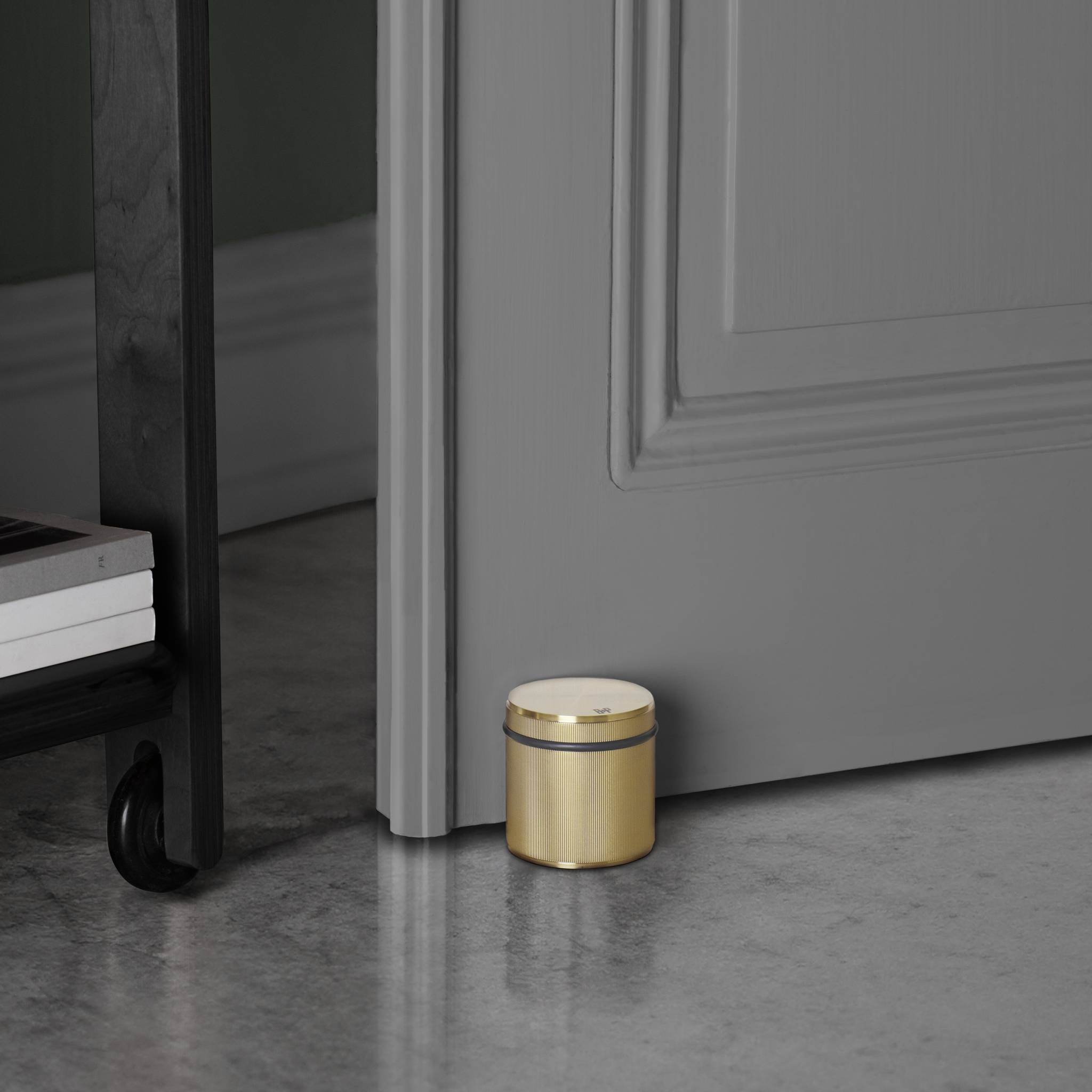 DOOR STOP / FREESTANDING / LINEAR