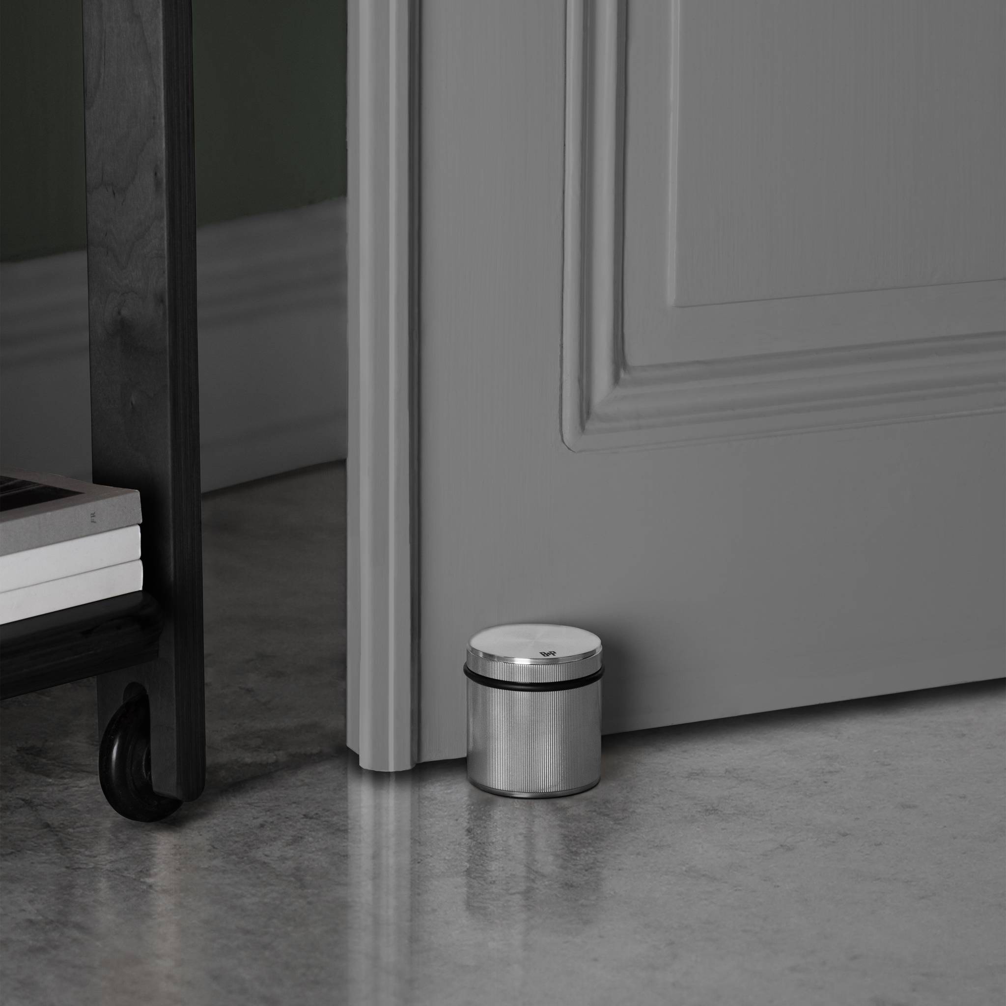 DOOR STOP / FREESTANDING / LINEAR