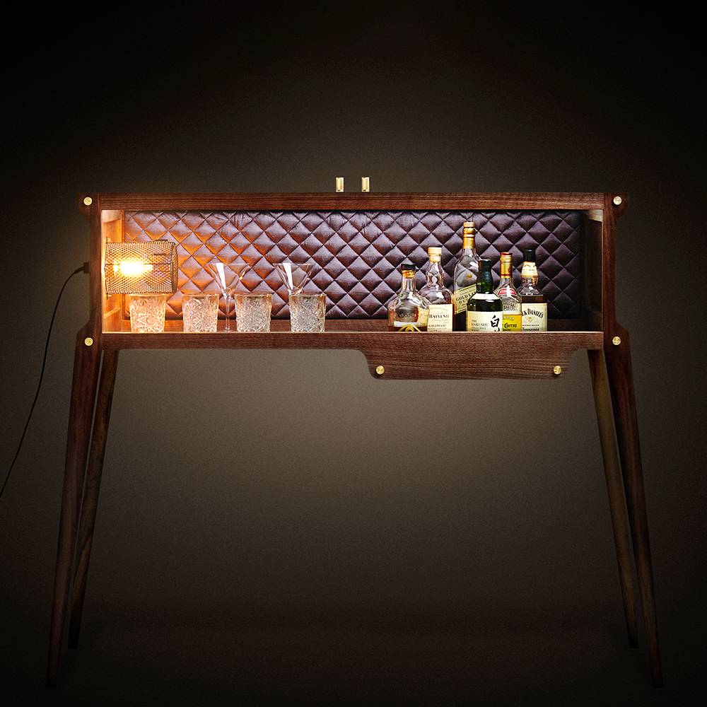 THE ROCKSTAR / AMERICAN WALNUT / UK