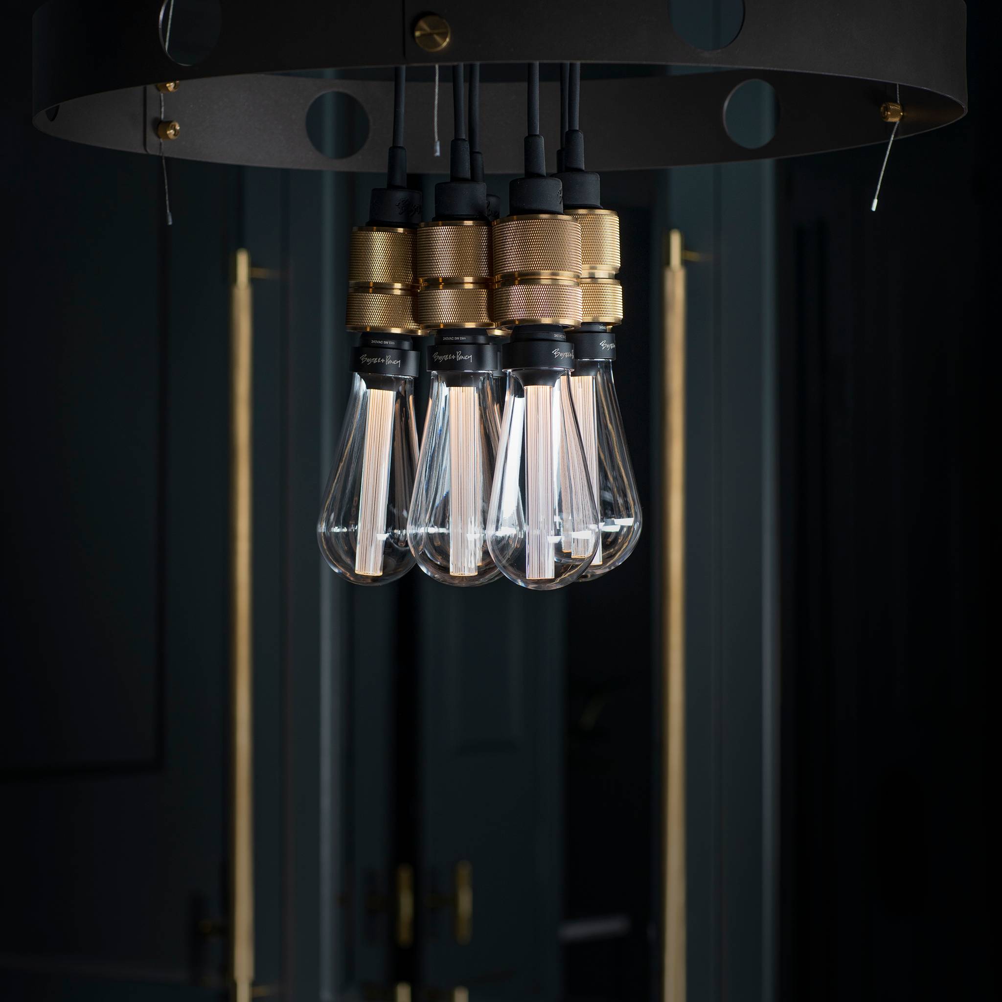 HERO LIGHT / CROSS / GRAPHITE