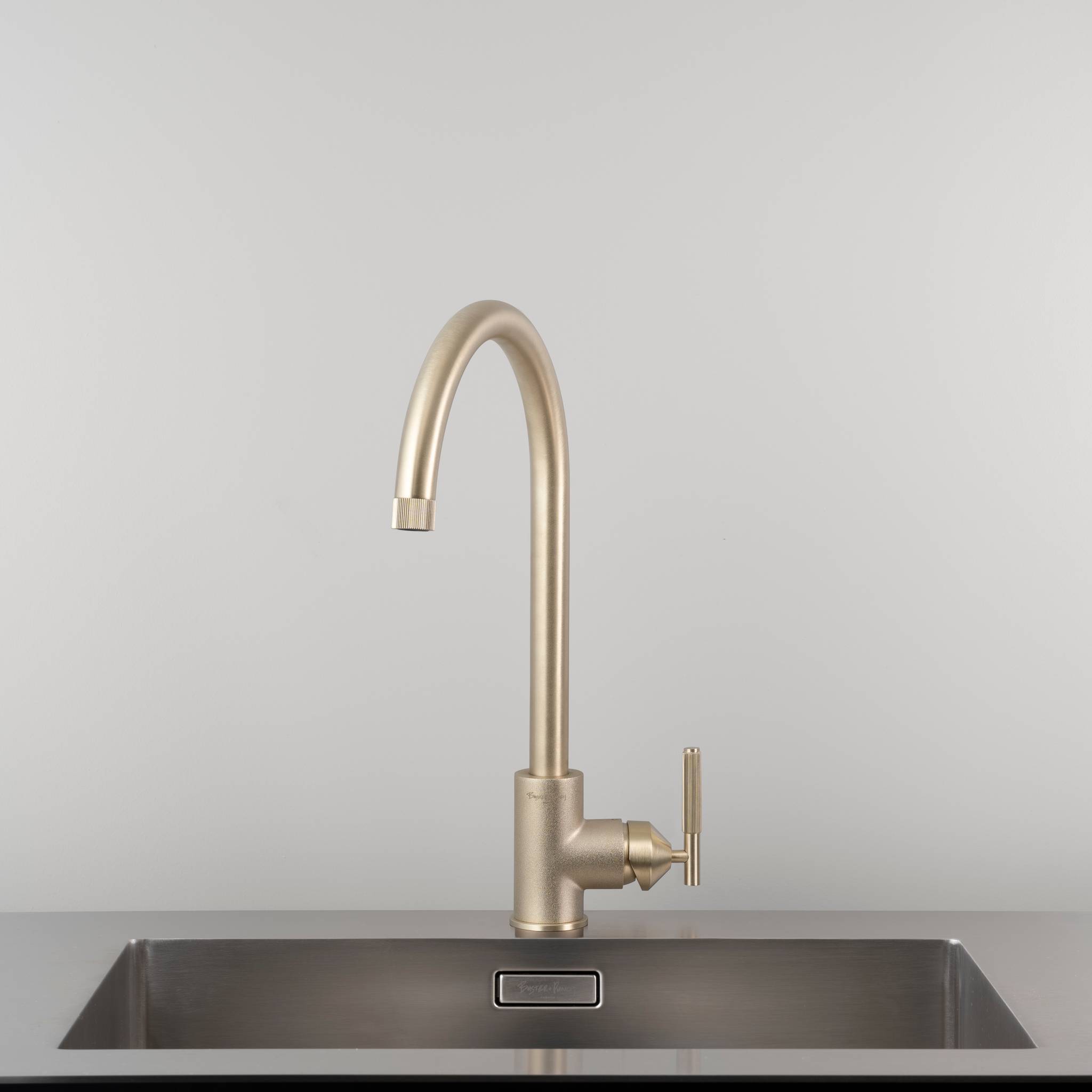EU KITCHEN TAP / MIXER / CROSS