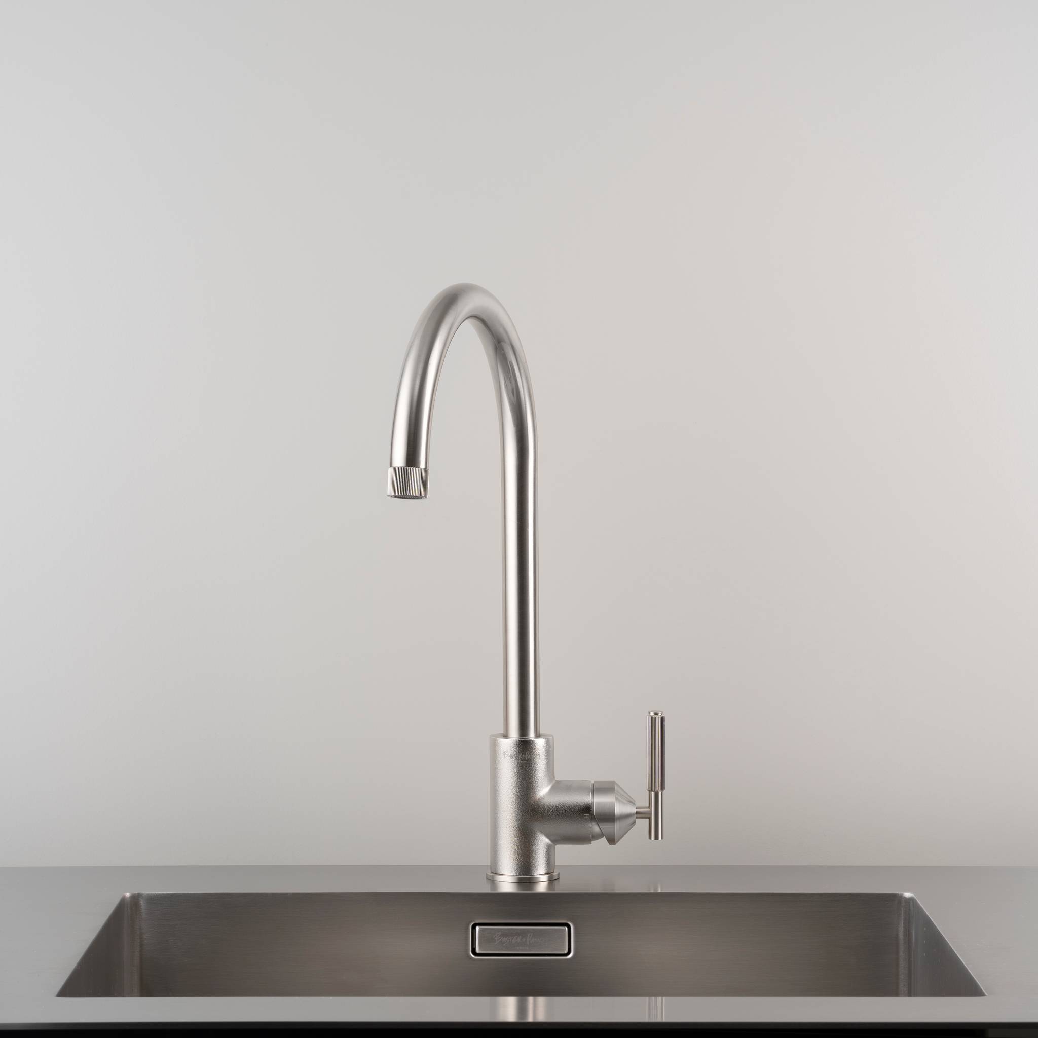 EU KITCHEN TAP / MIXER / LINEAR