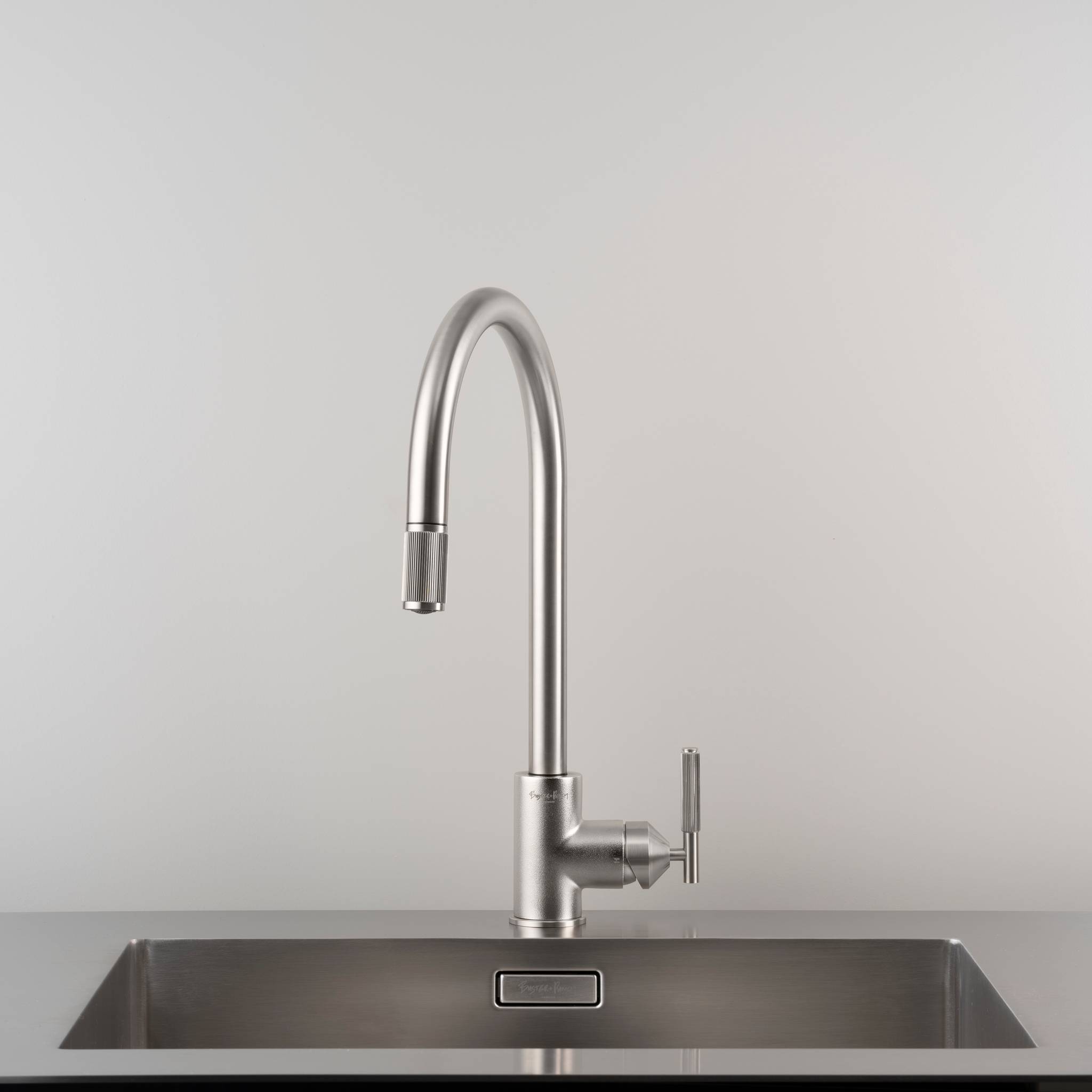 EU KITCHEN TAP / PULL-OUT MIXER / LINEAR