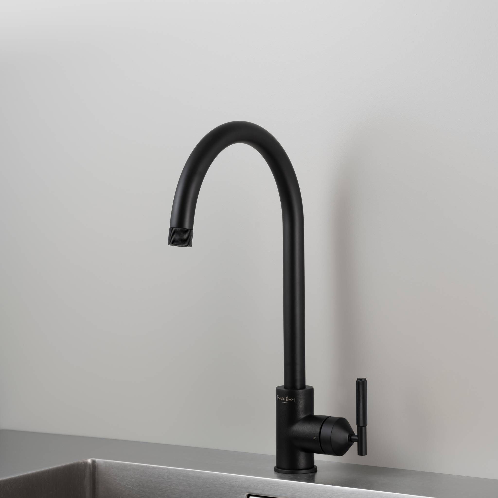 EU KITCHEN TAP / MIXER / LINEAR