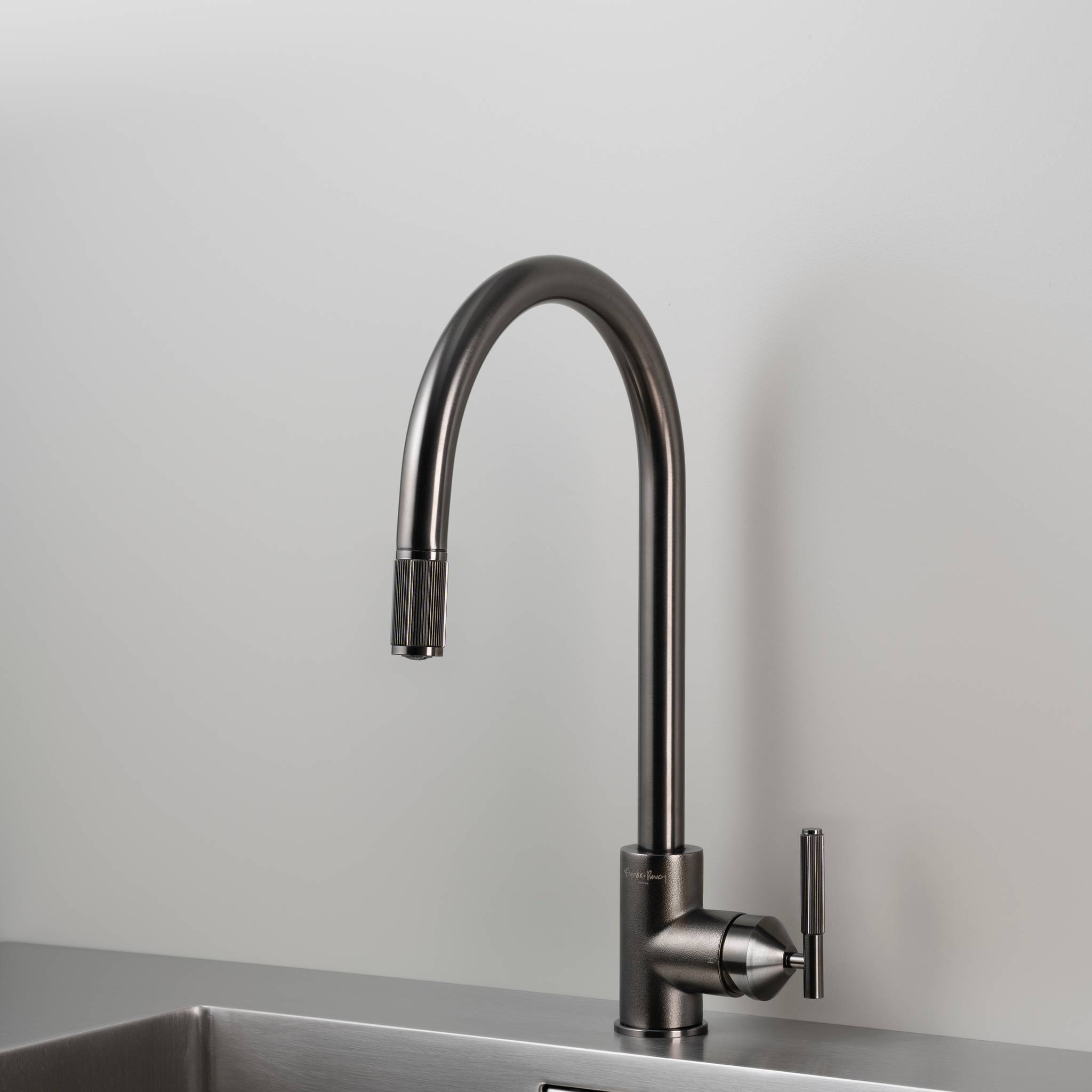 EU KITCHEN TAP / PULL-OUT MIXER / LINEAR