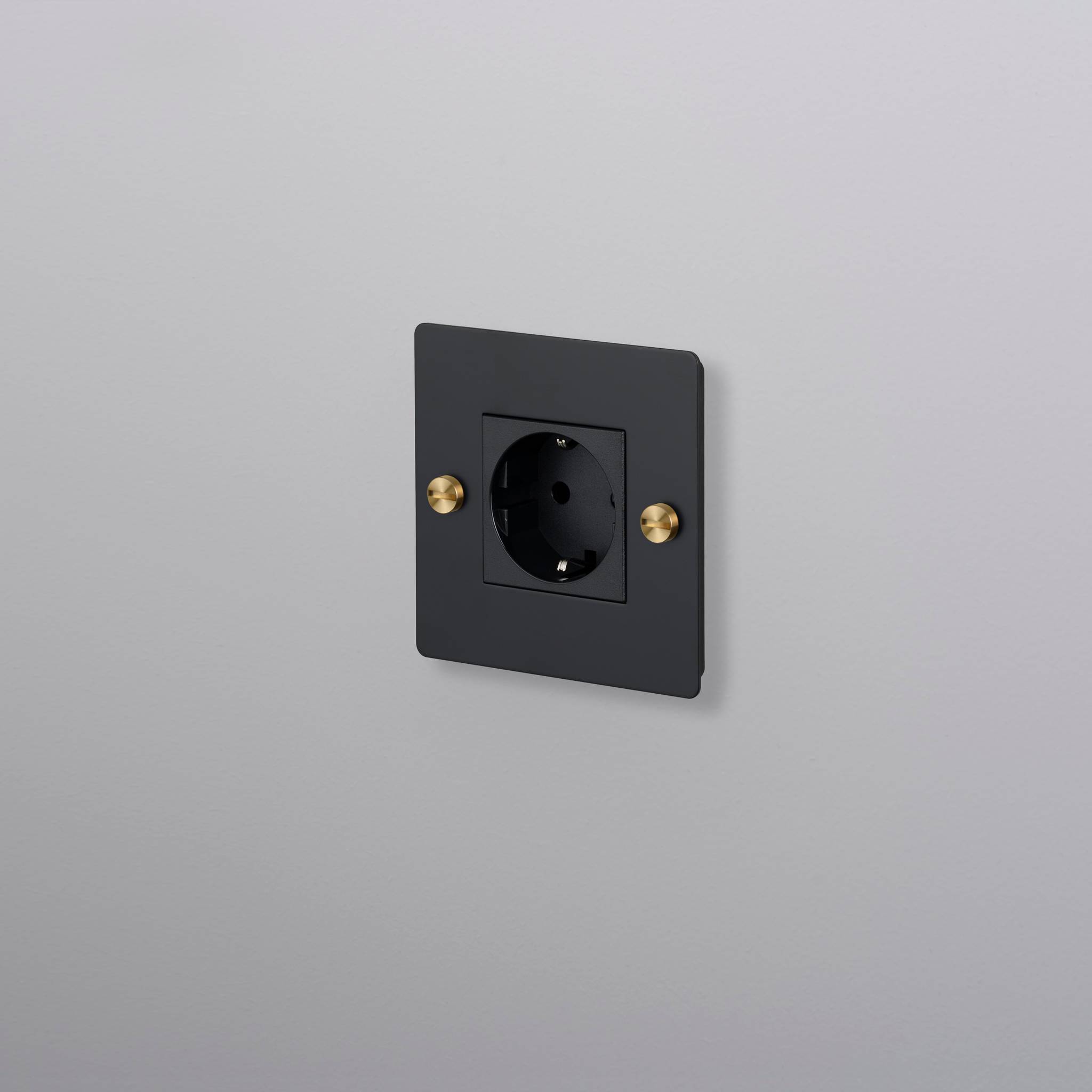 1G SOCKET / SCHUKO TYPE F / CROSS / WITHOUT LOGO