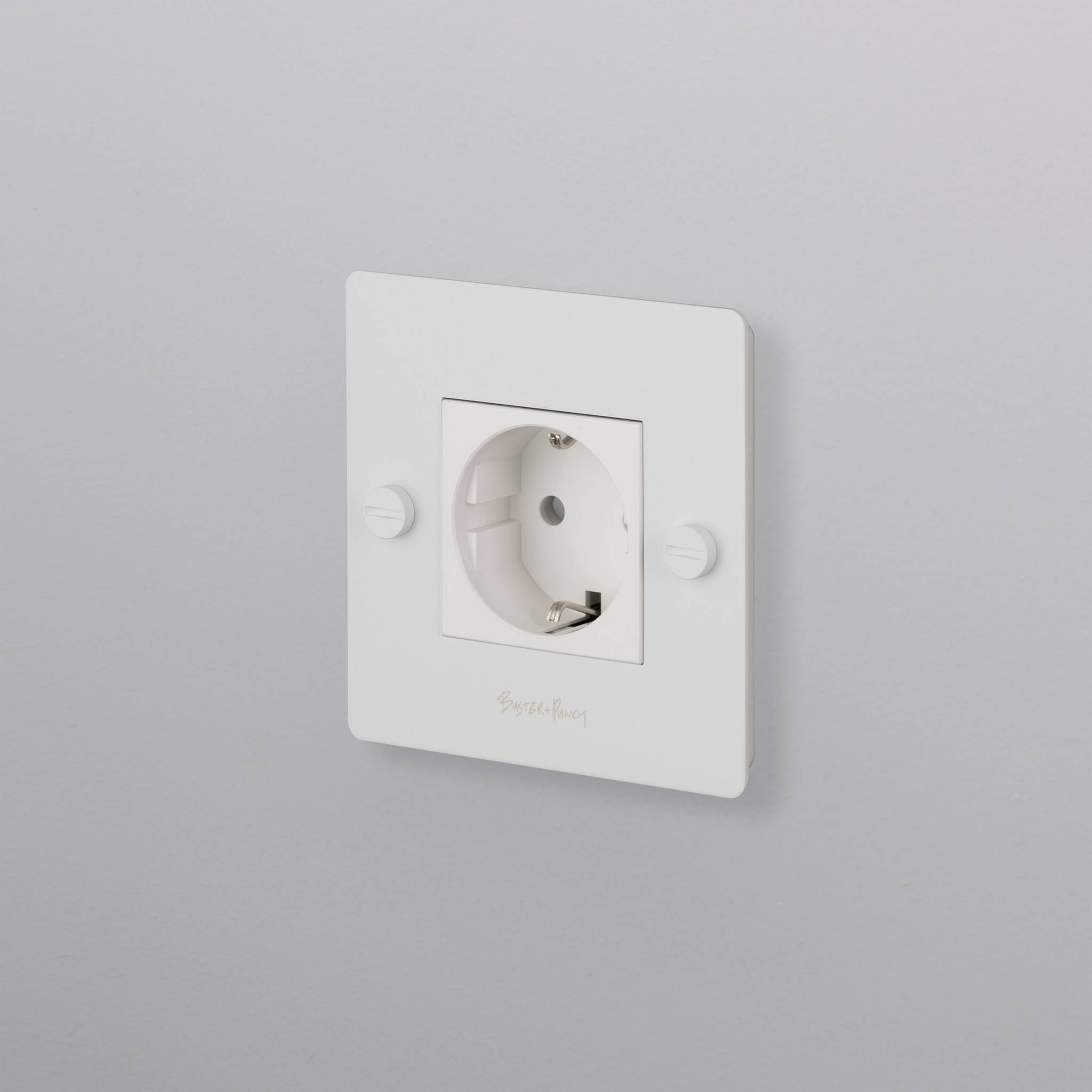 1G SOCKET / SCHUKO TYPE F / CROSS / WITH LOGO