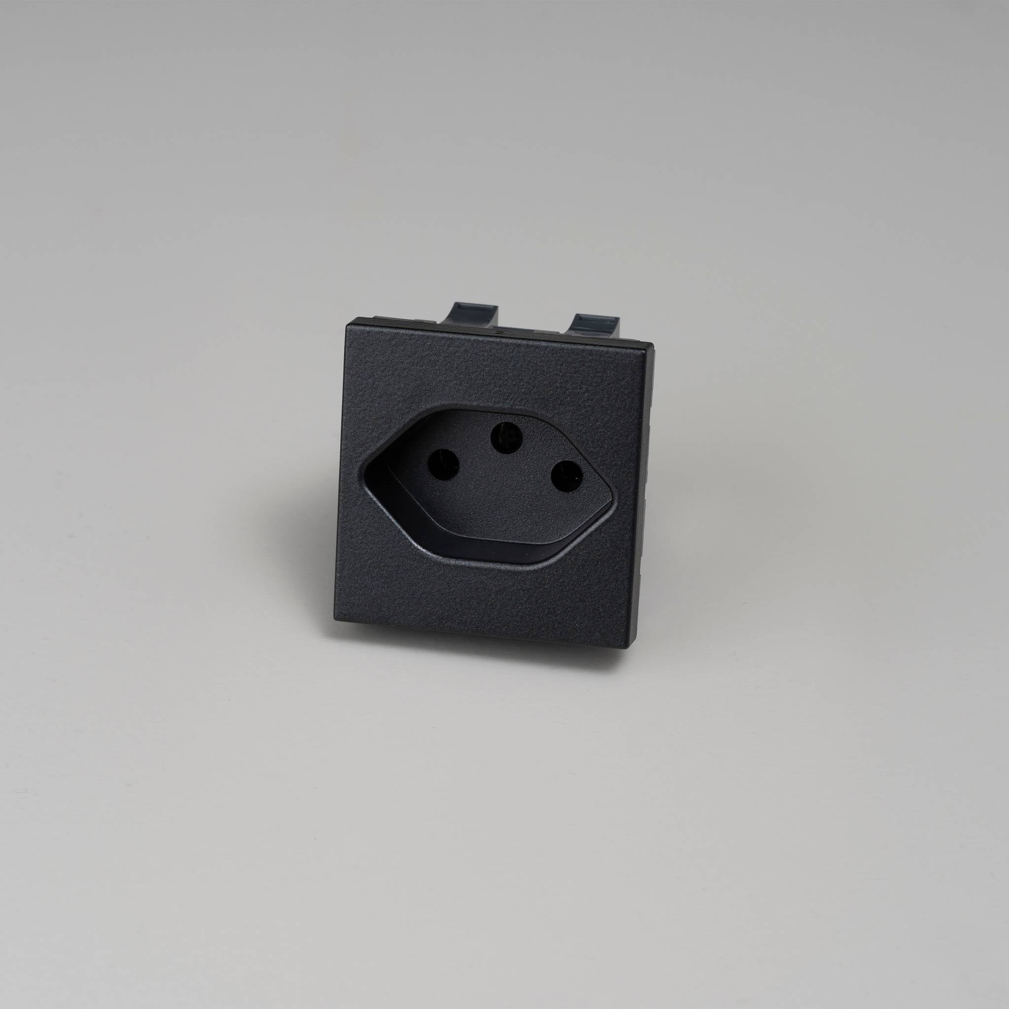 SWISS SOCKET MODULE / TYPE J