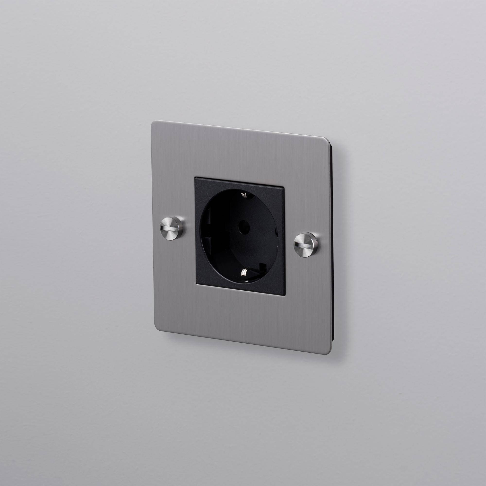 1G SOCKET / SCHUKO TYPE F / CROSS / WITHOUT LOGO