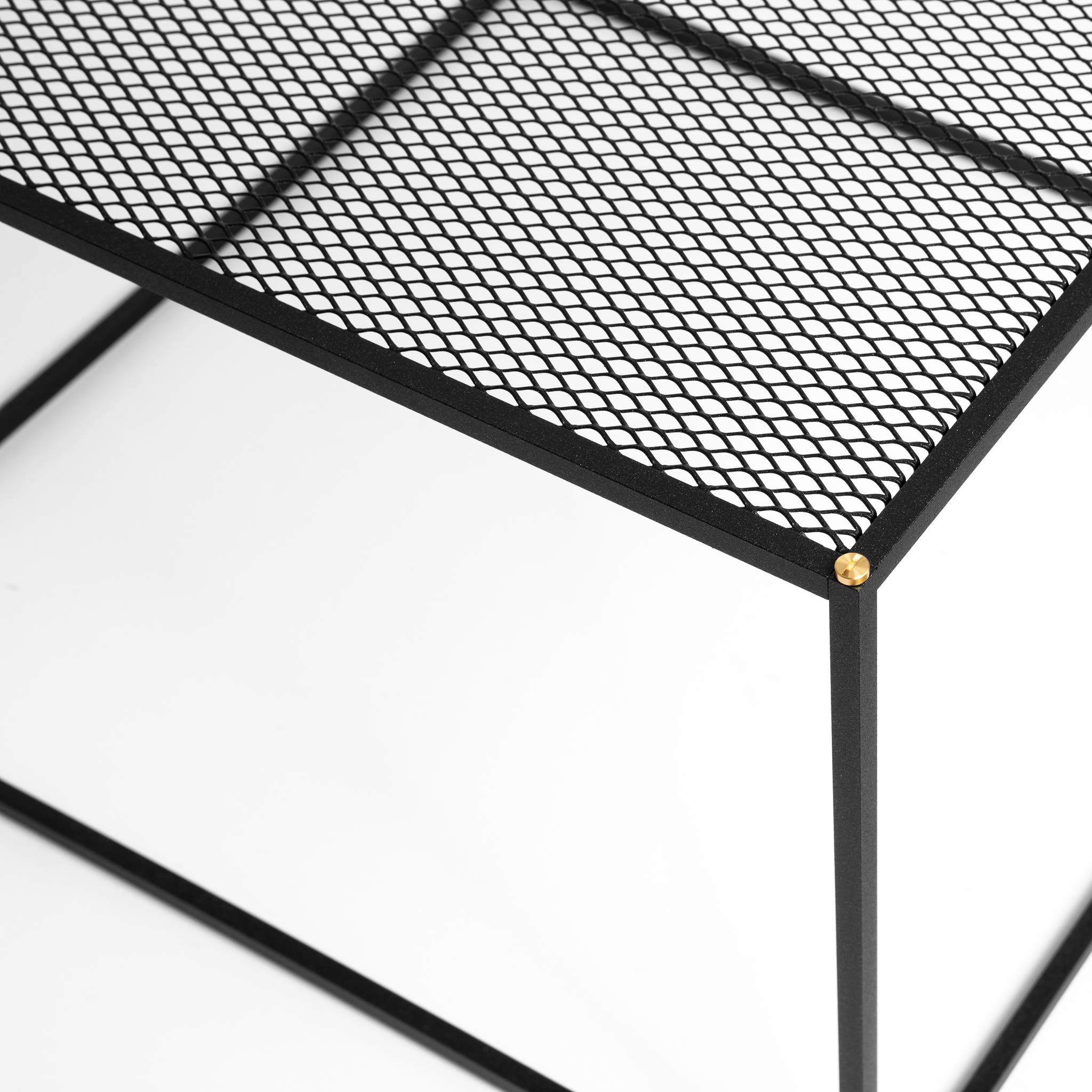 MESHED / COFFEE