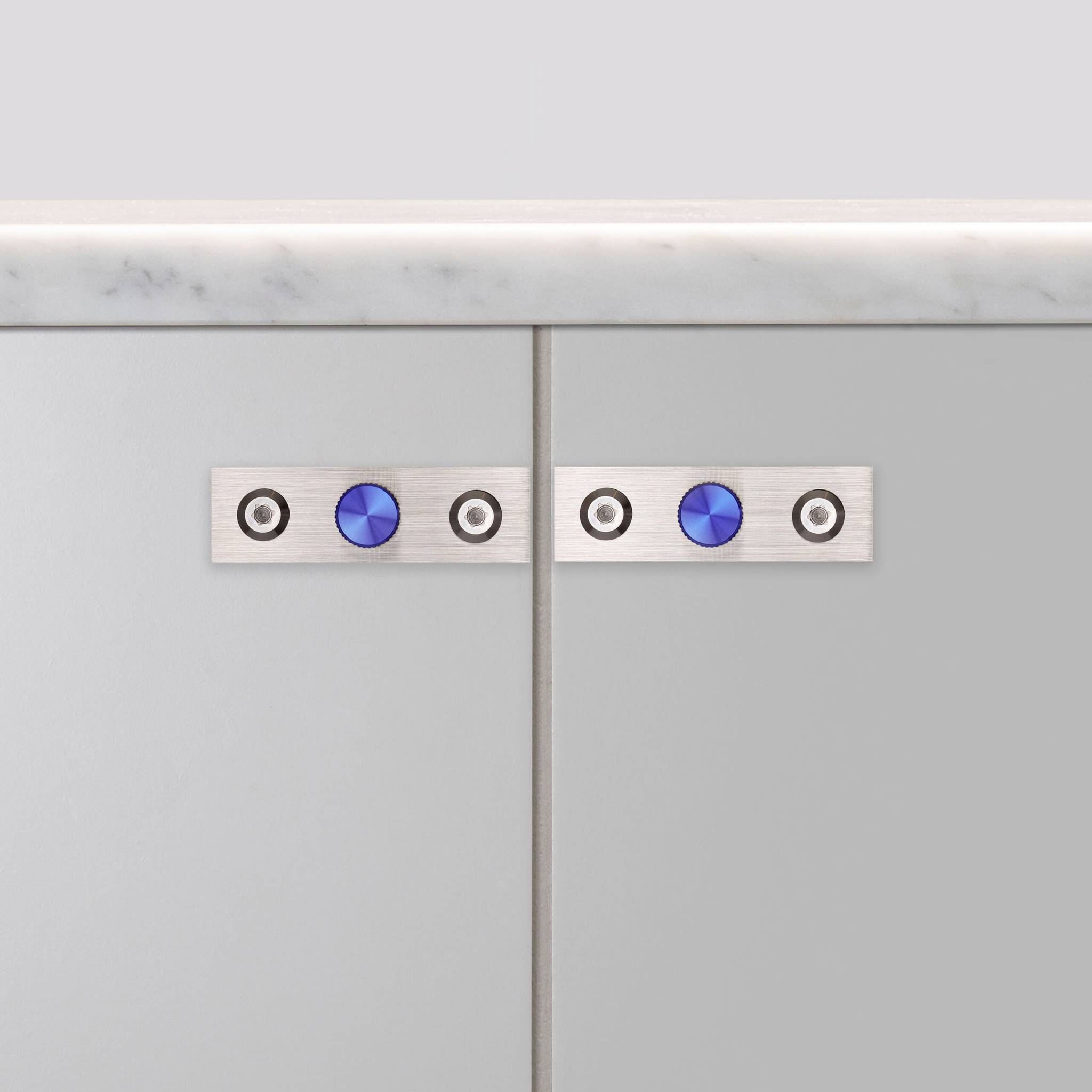 FURNITURE KNOB / PLATE / LINEAR