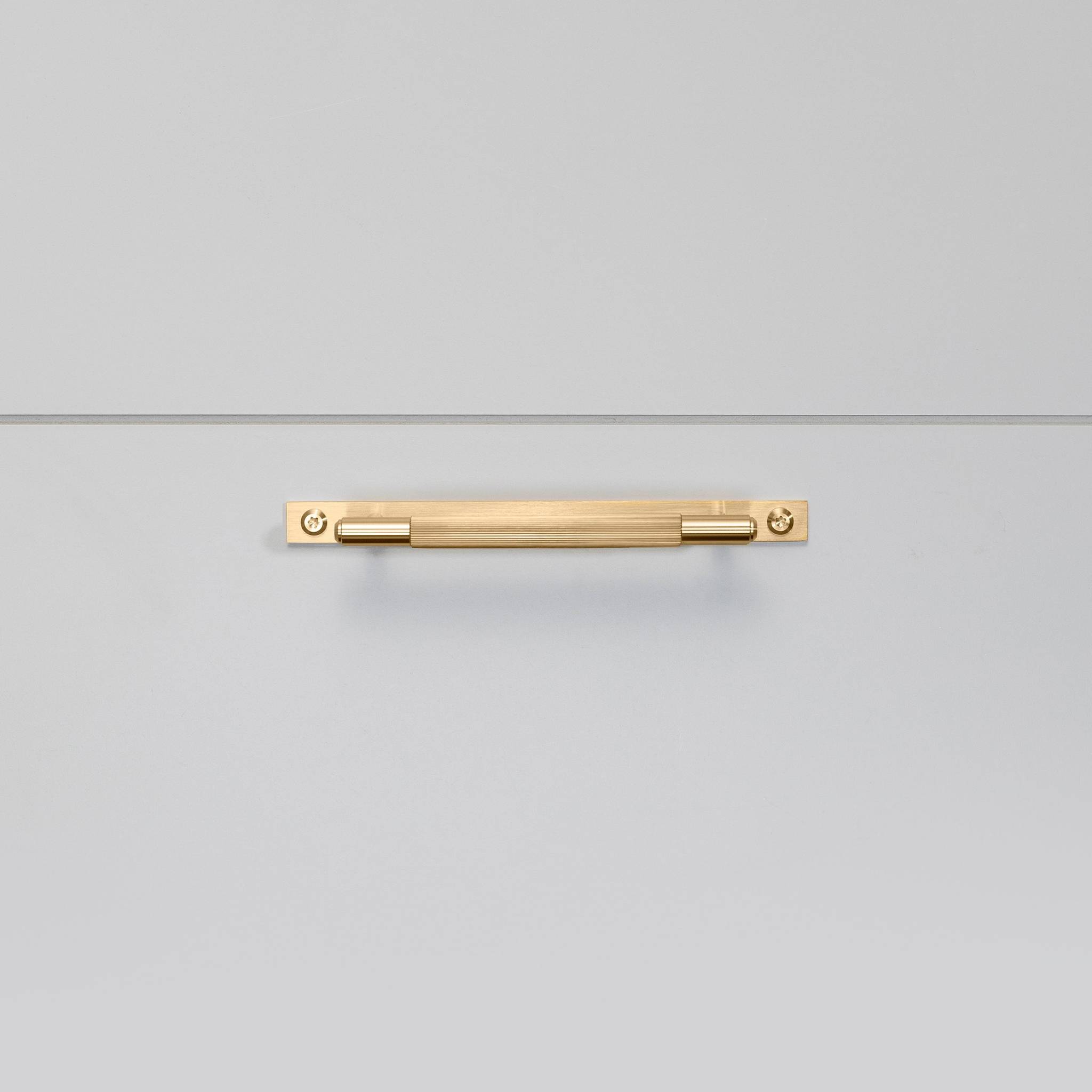 PULL BAR / PLATE / LINEAR