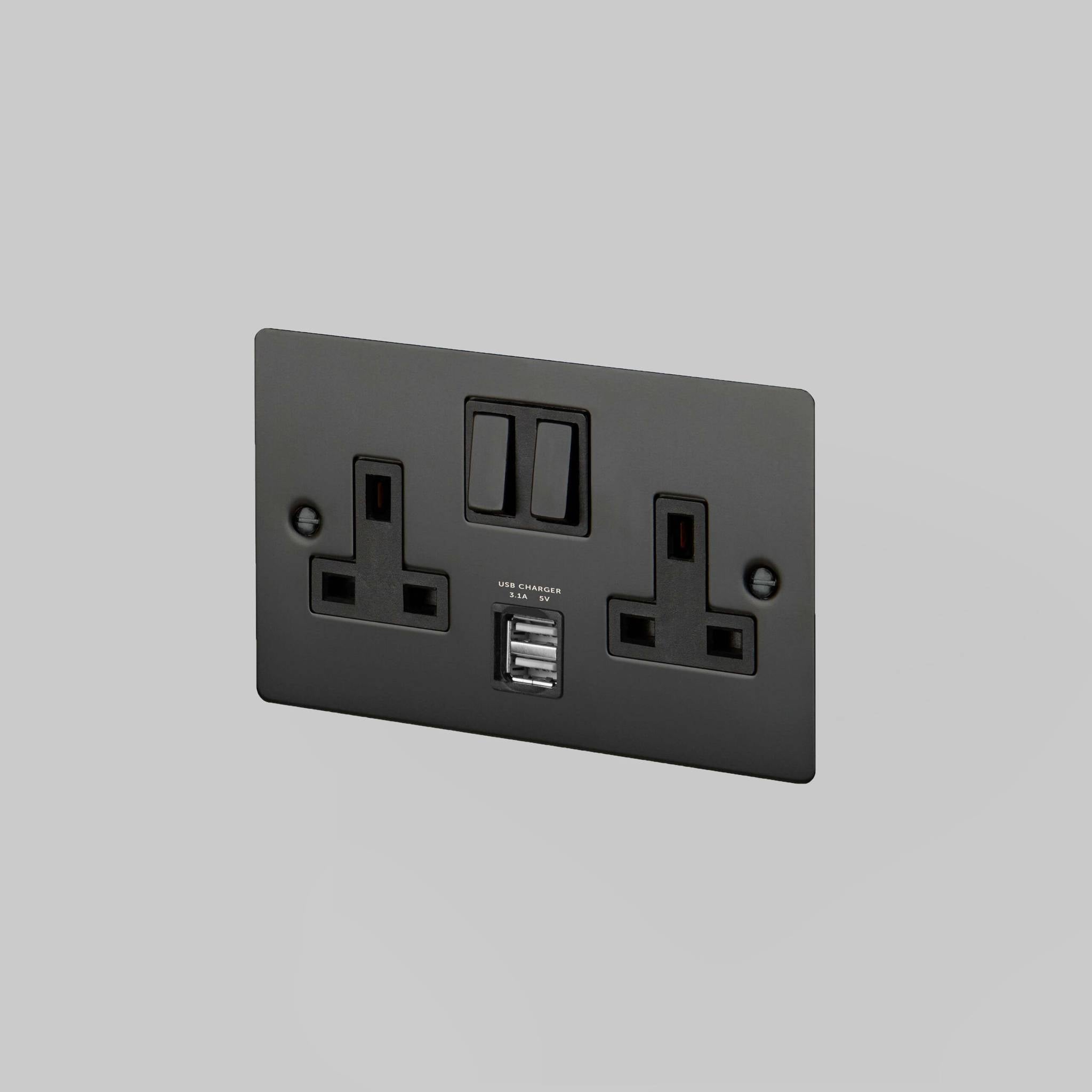 2G UK PLUG SOCKET / USB