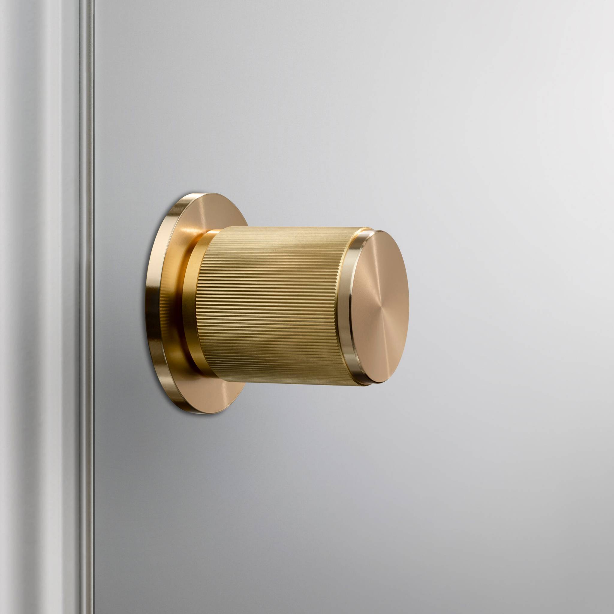 DOOR KNOB / FIXED / SINGLE-SIDED / LINEAR