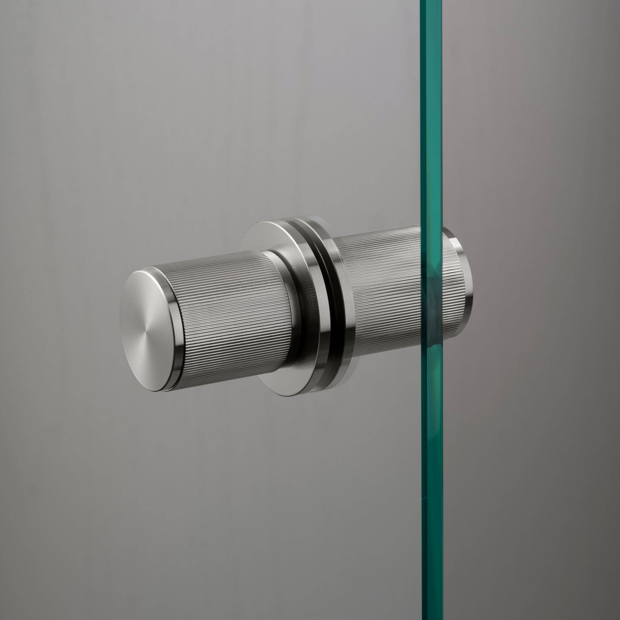 DOOR KNOB / FIXED / DOUBLE-SIDED / LINEAR
