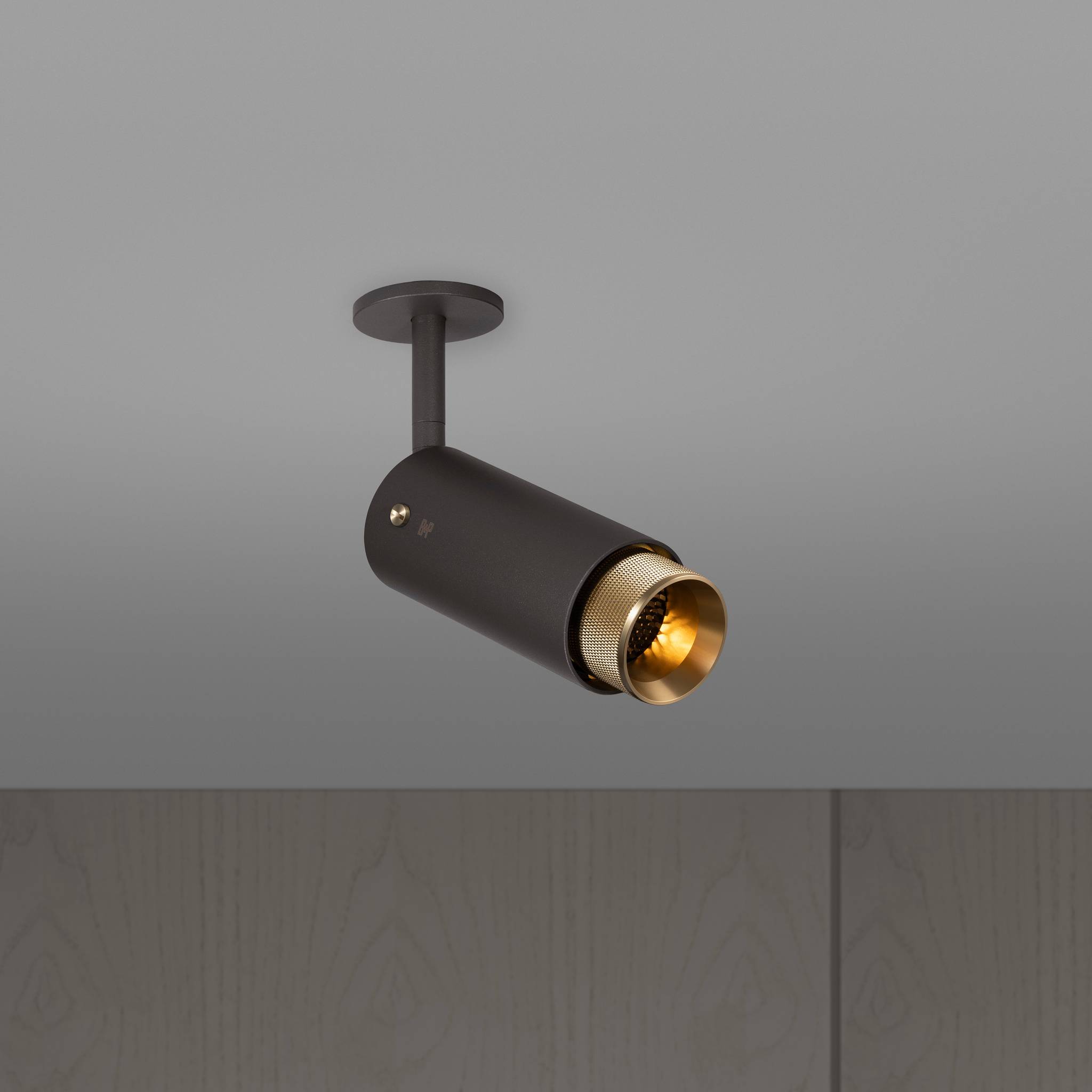 EXHAUST SPOT / CROSS / GRAPHITE