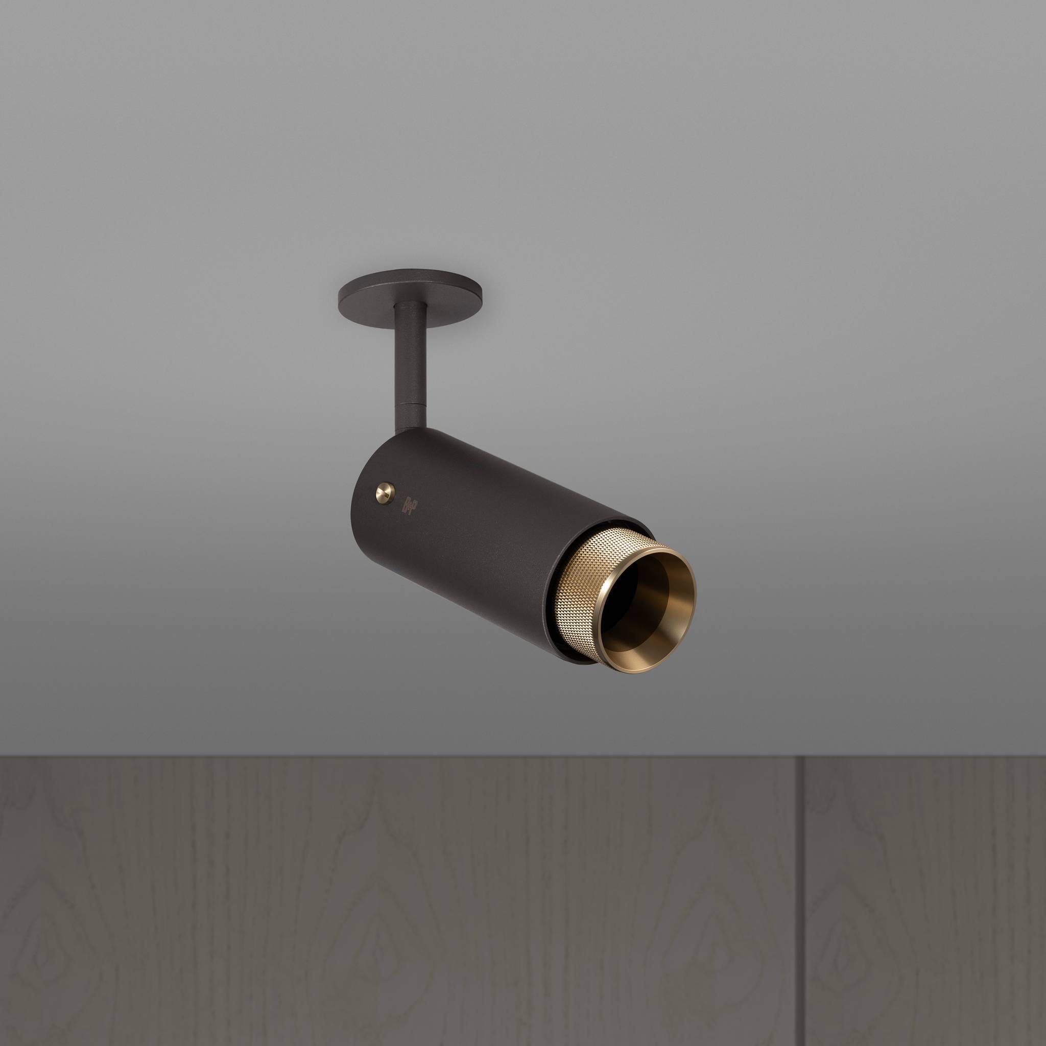 EXHAUST SPOT / CROSS / GRAPHITE