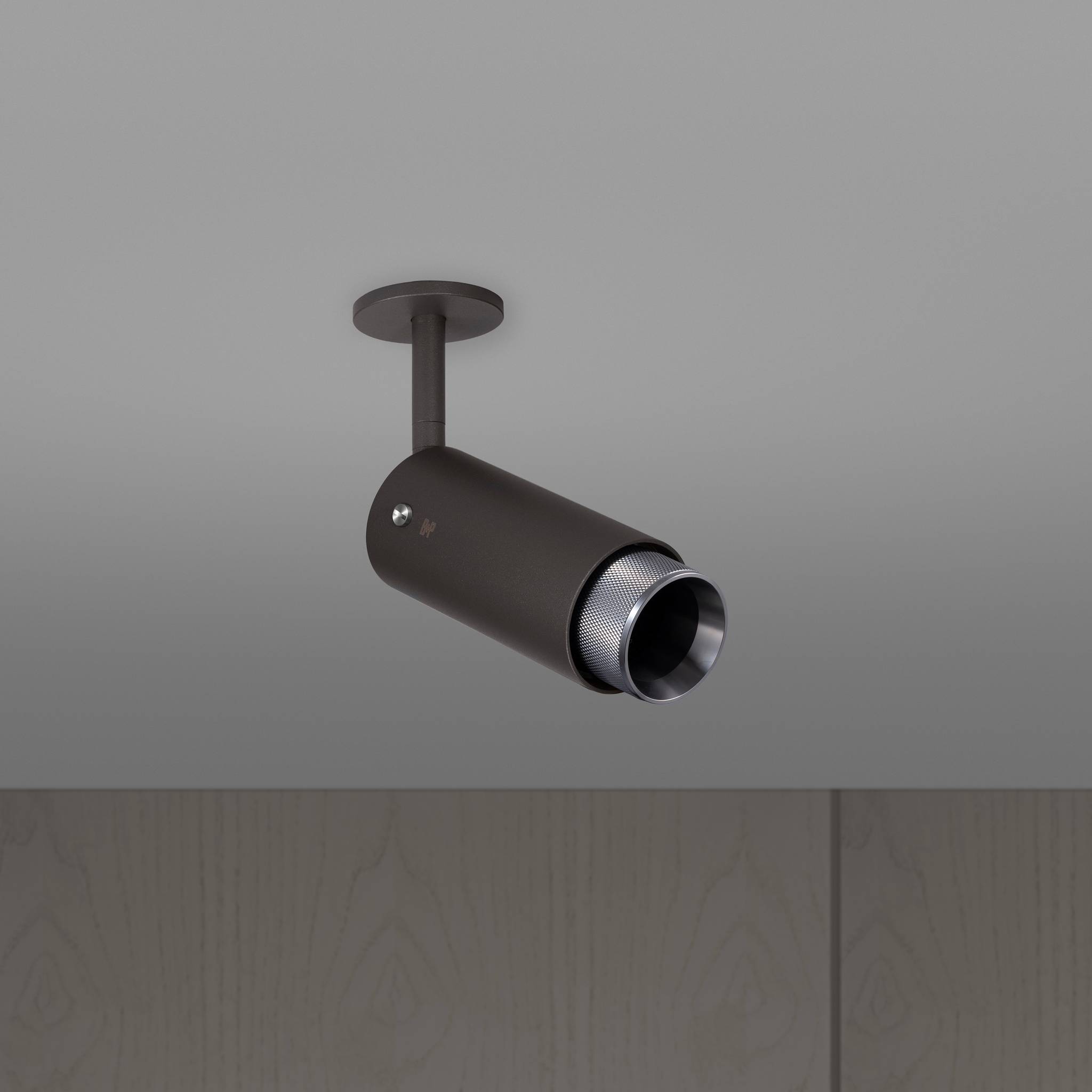 EXHAUST SPOT / CROSS / GRAPHITE