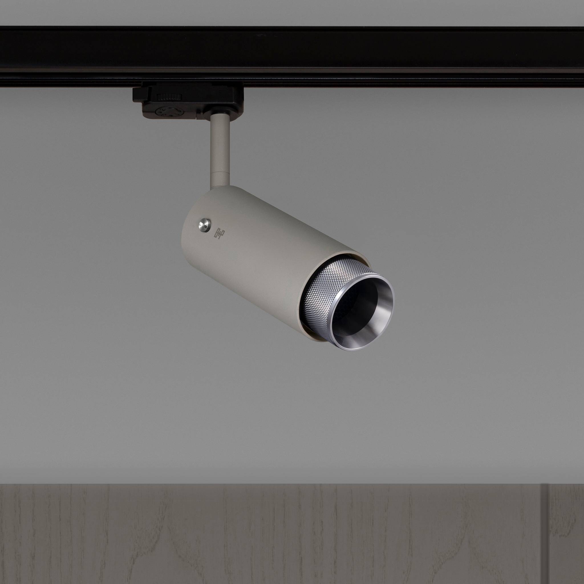 EXHAUST TRACK / CROSS / STONE