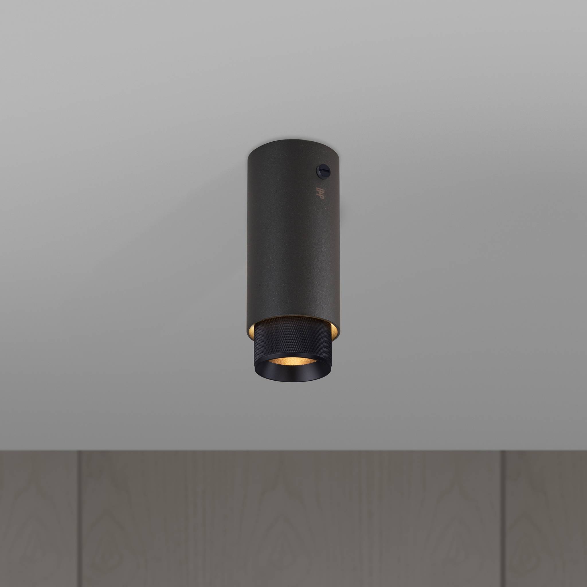 EXHAUST SURFACE / CROSS / GRAPHITE