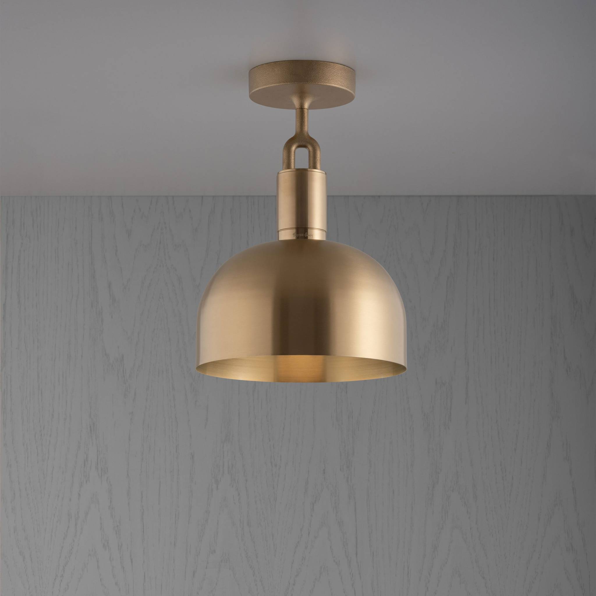 FORKED CEILING / LINEAR / SHADE / MEDIUM