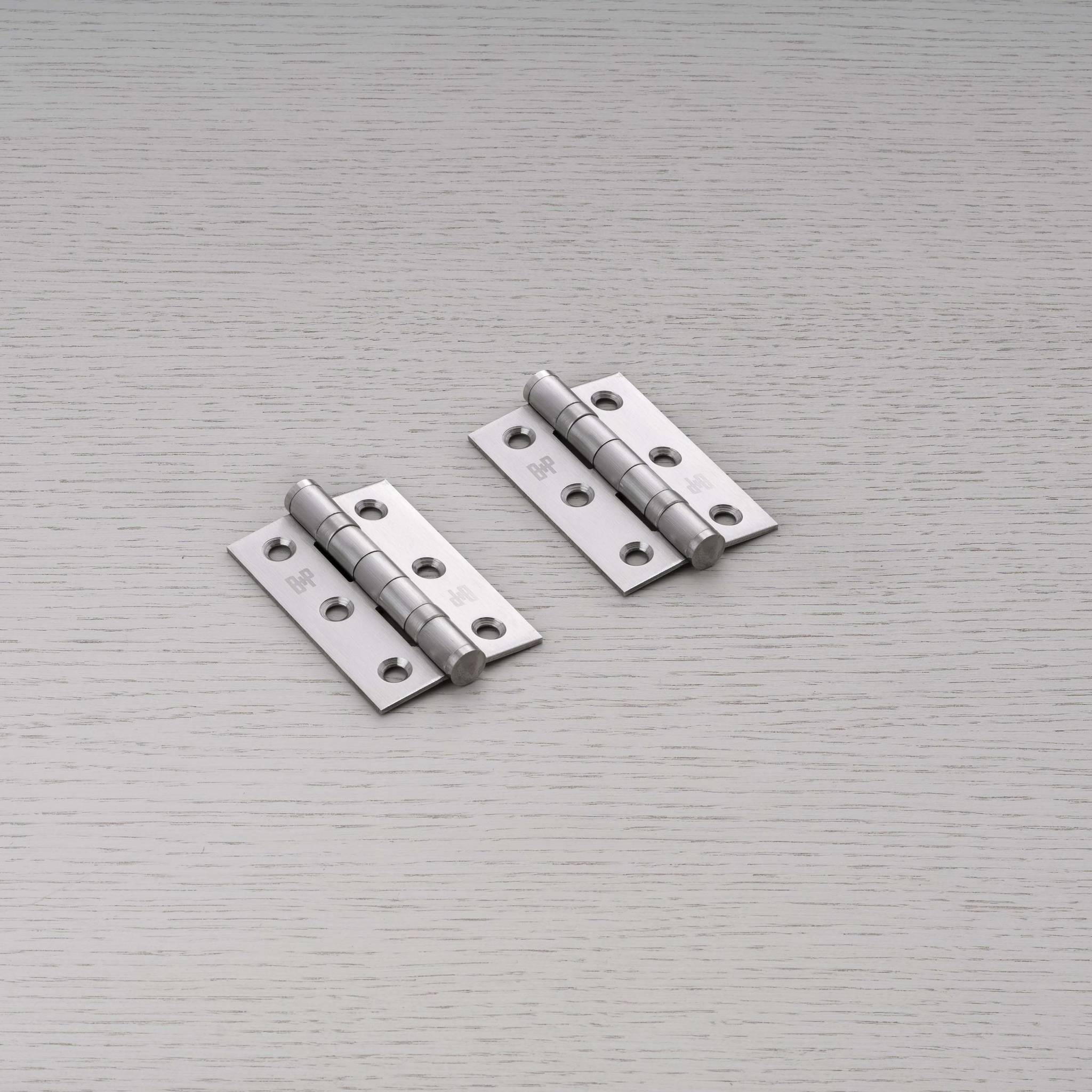 DOOR HINGE / SET OF 2 / 76 X 51 X 2 MM