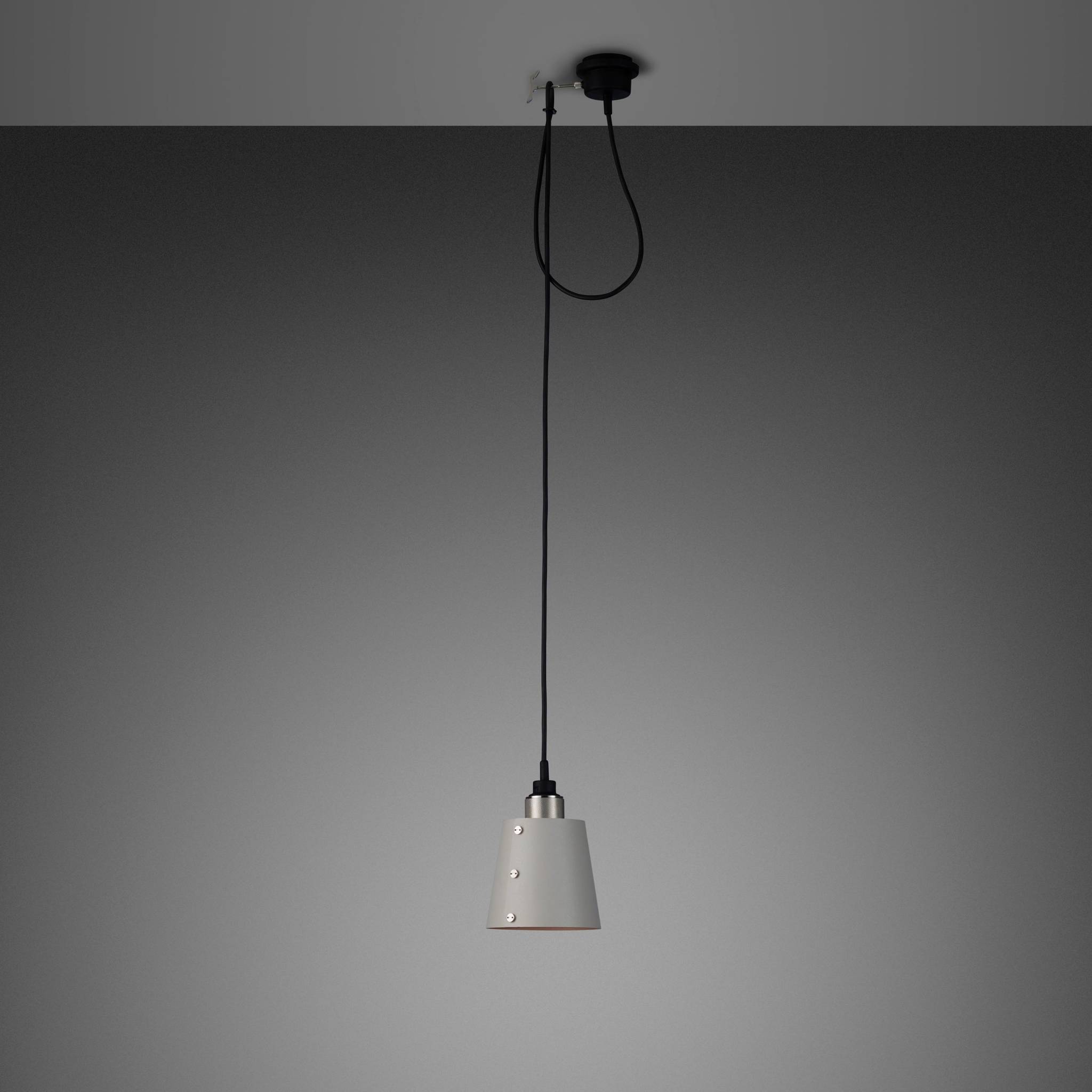 HOOKED 1.0 / SMALL / CROSS / STONE