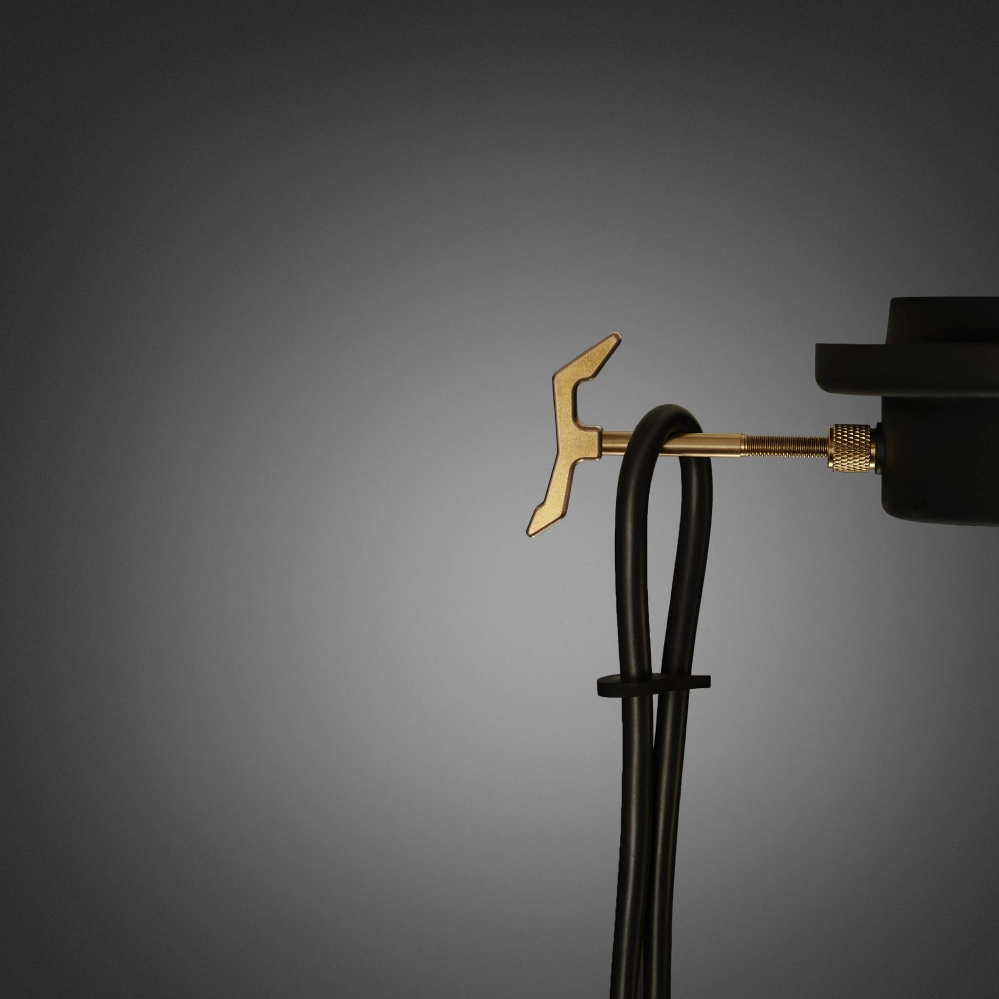 HOOKED 1.0 / SMALL / CROSS / STONE