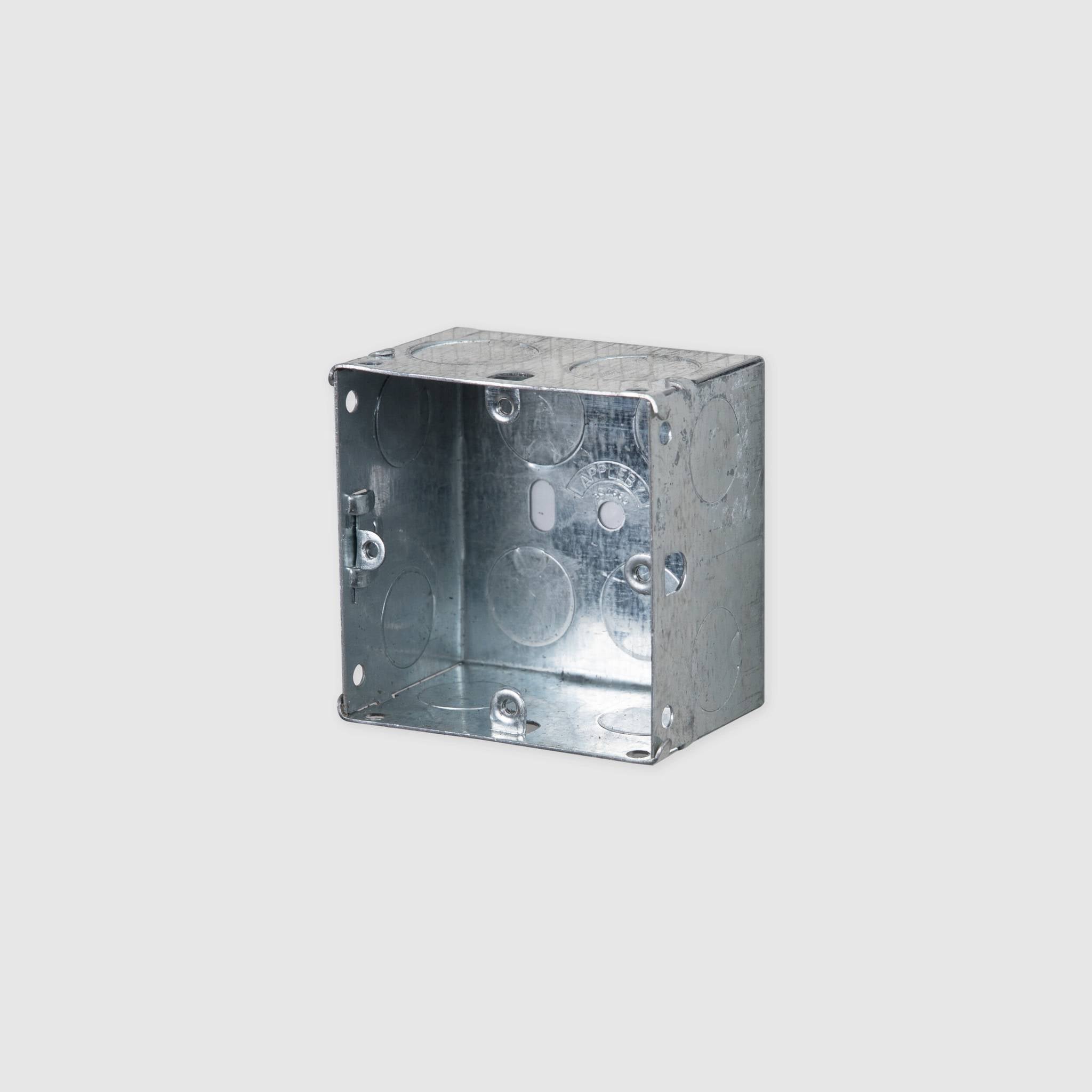 BACK BOX / METAL