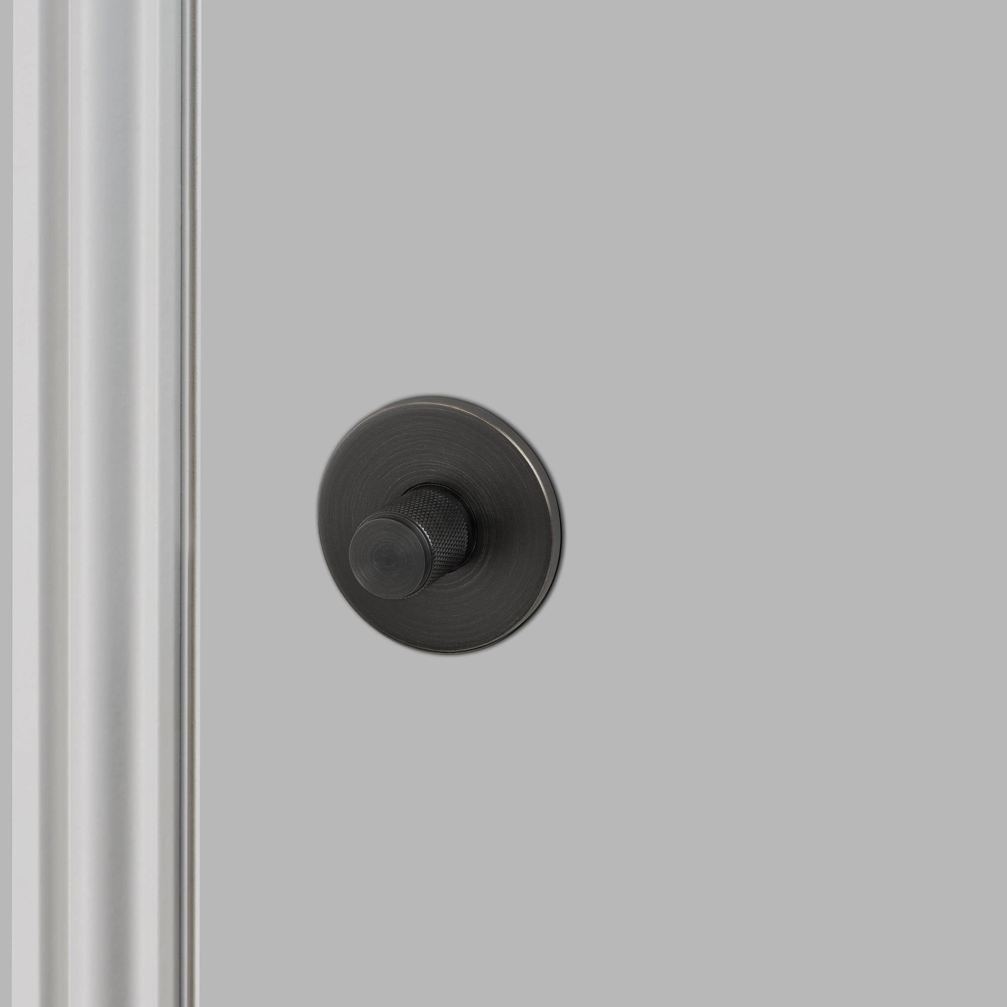 THUMBTURN LOCK / CROSS