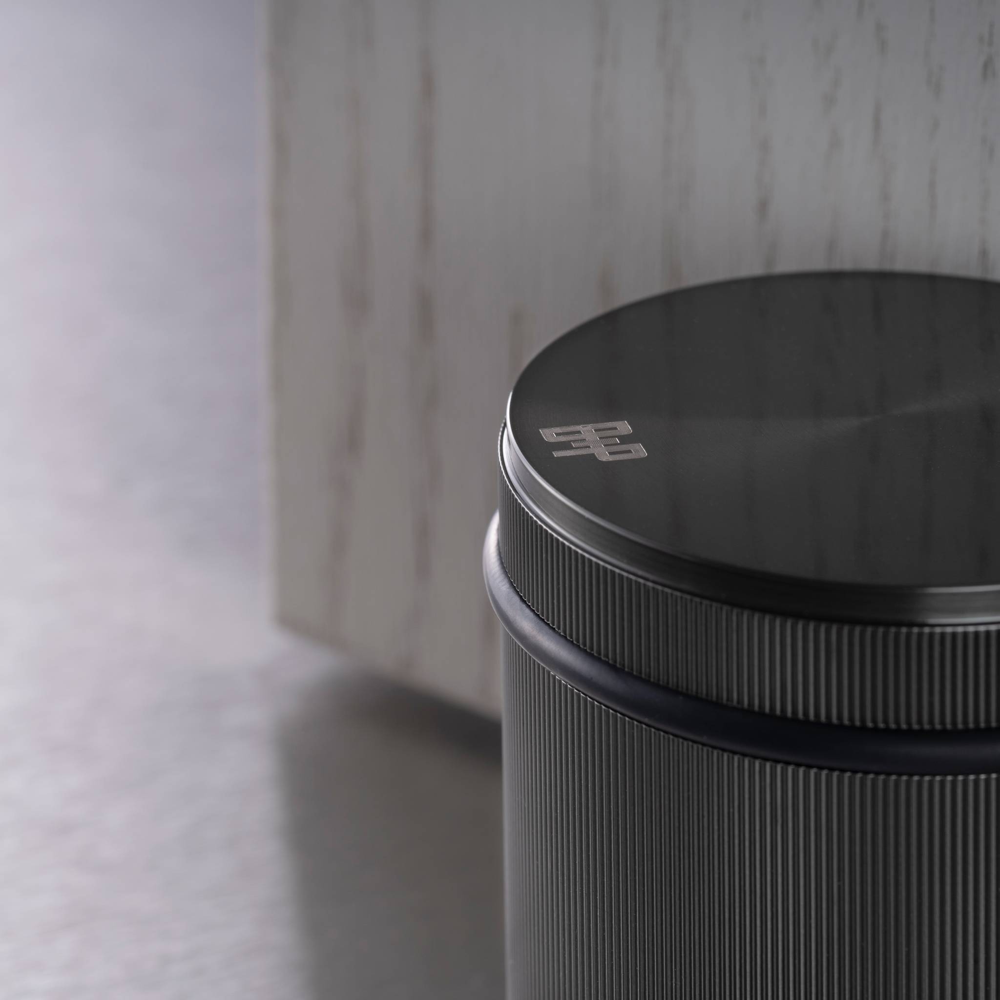 DOOR STOP / FREESTANDING / LINEAR