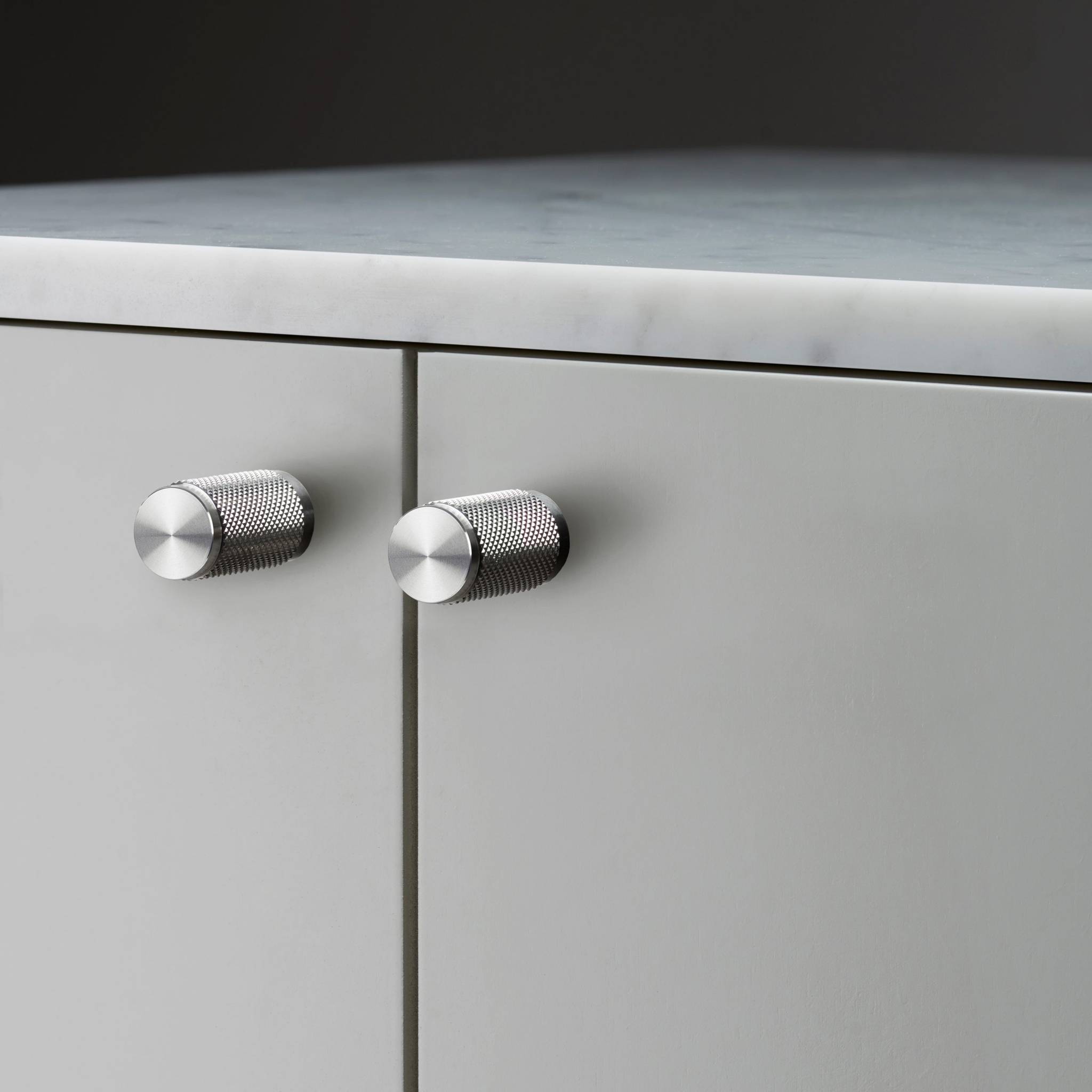 FURNITURE KNOB / CROSS