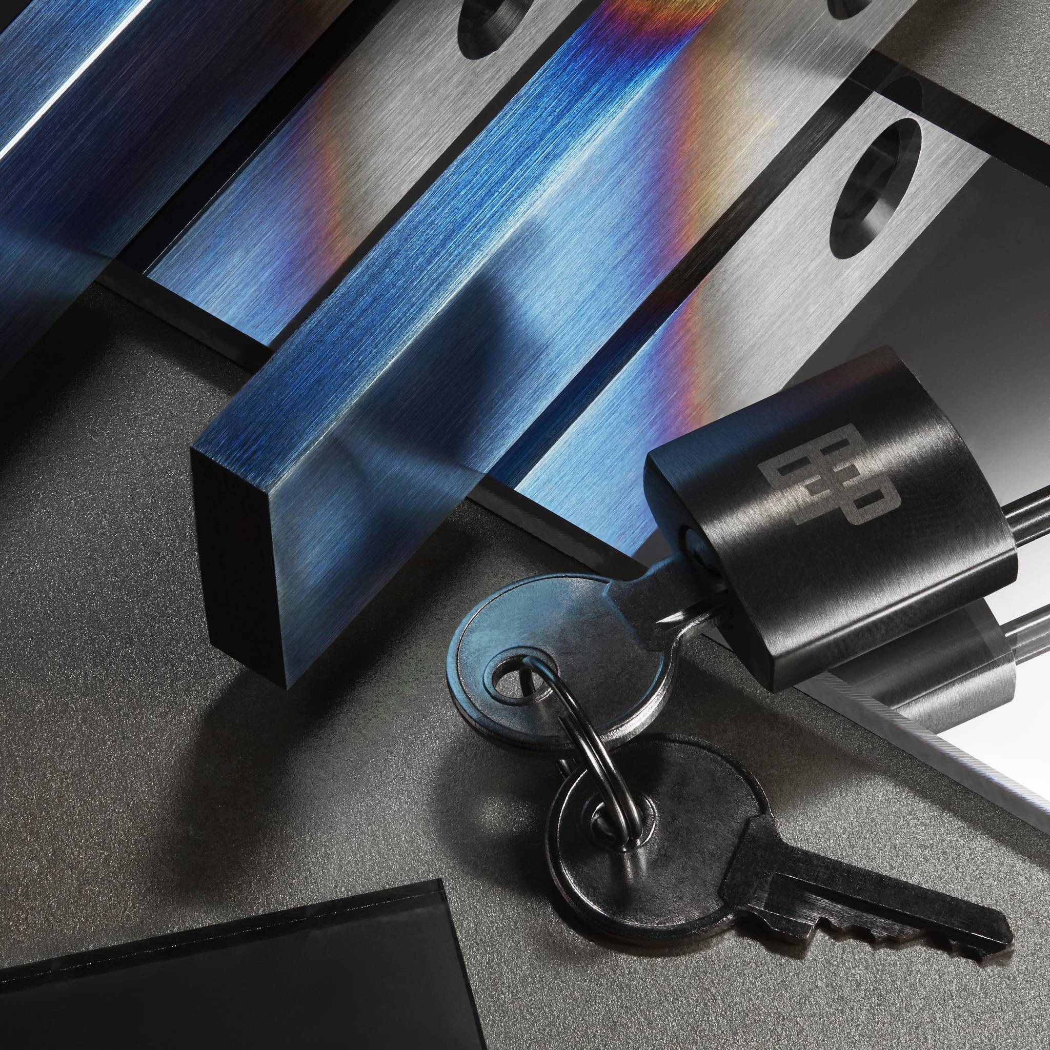 PRECIOUS BAR / LINEAR