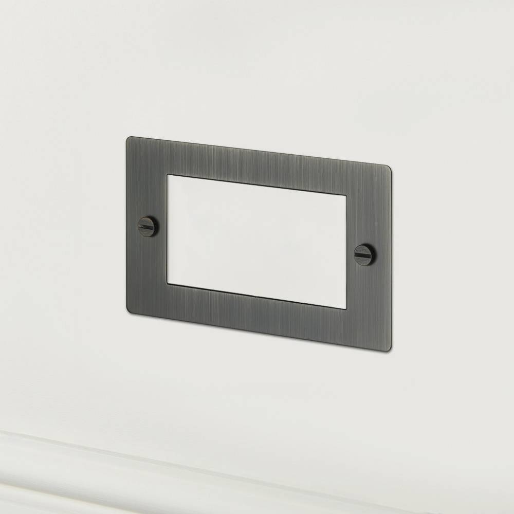 2G EURO PLATE / 4 MODULE