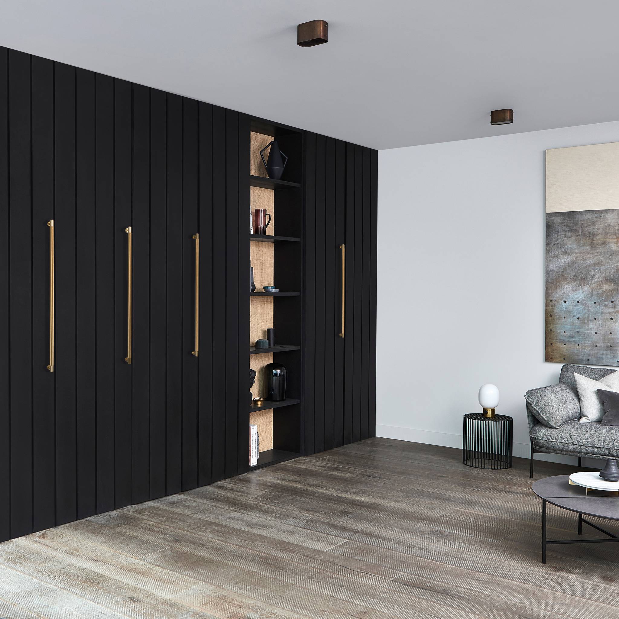 CLOSET BAR / CROSS