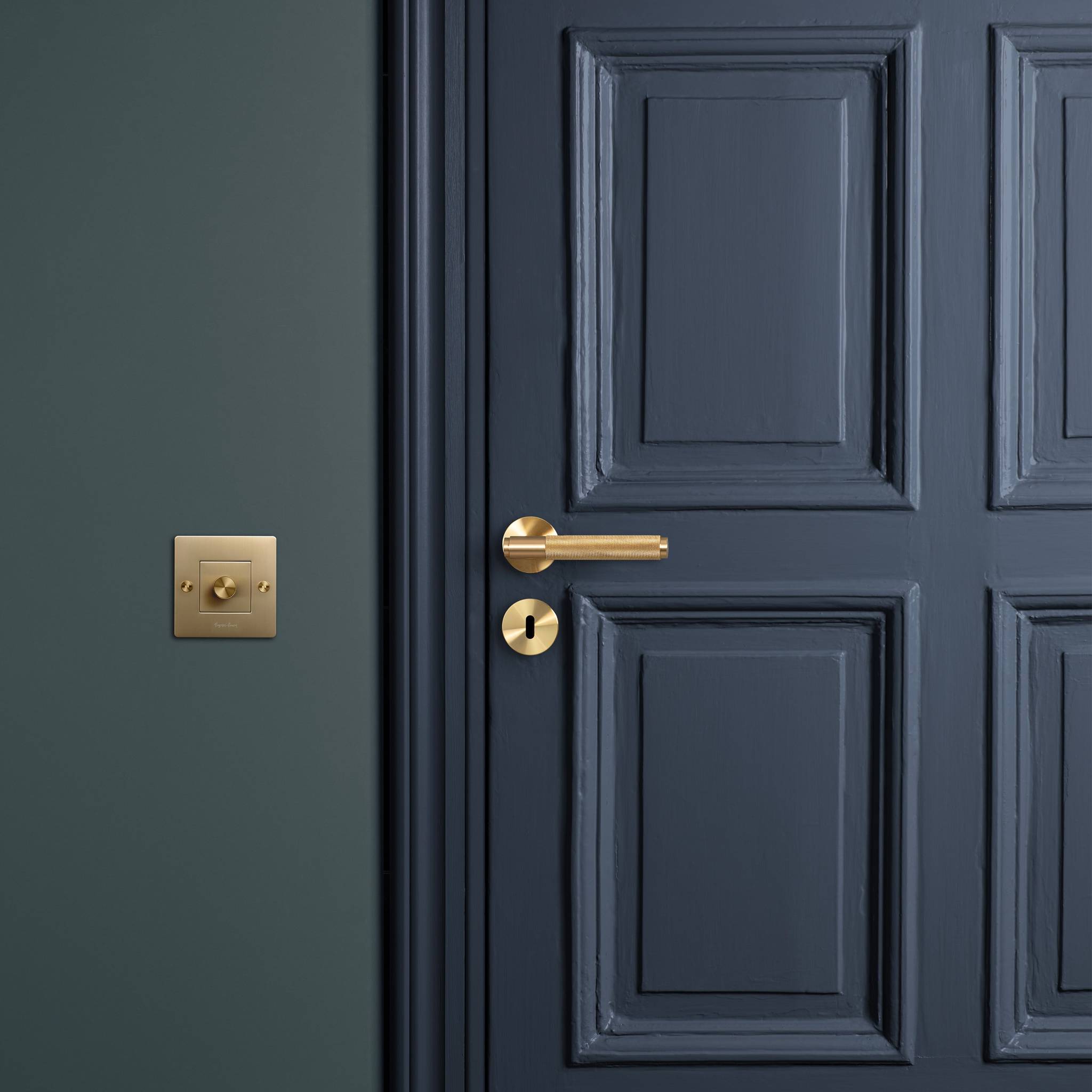 1G DIMMER / 250W LED / CROSS / WITH LOGO