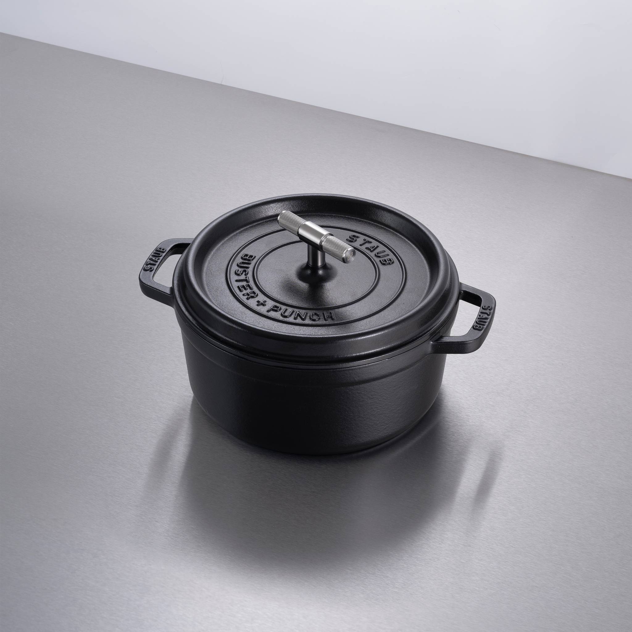 bp_staub_cocotte_24_steel_main