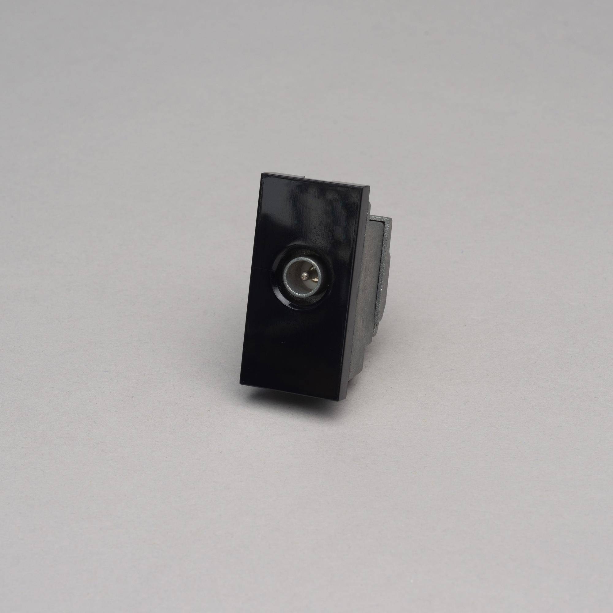 TV MODULE / MALE SCREENED CO-AXIAL / 25MM