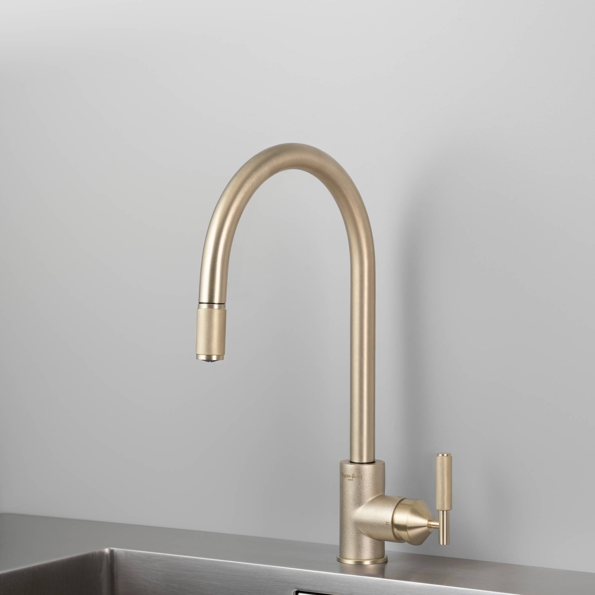 EU KITCHEN TAP / PULL-OUT MIXER / CROSS